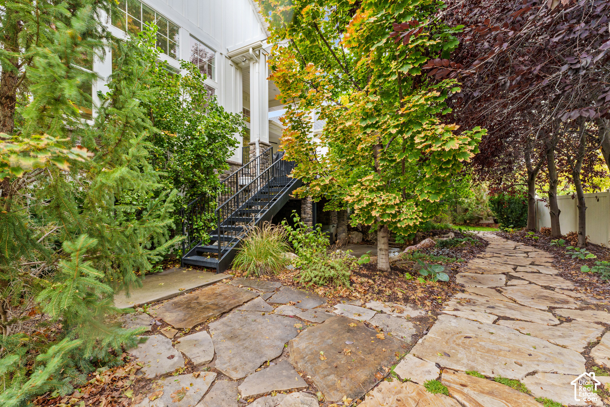 main property photo 78