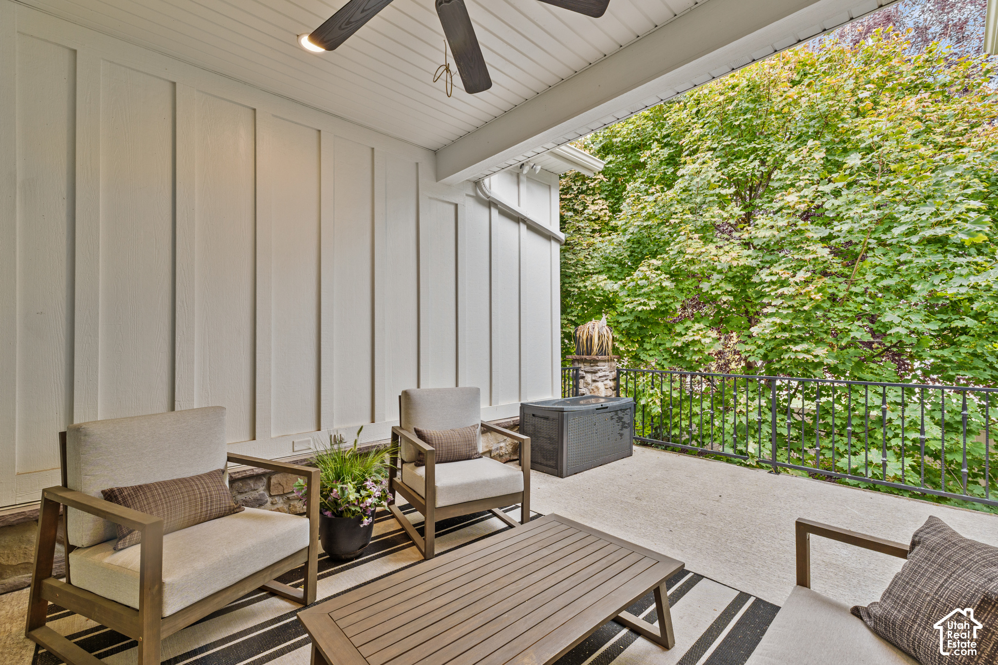 main property photo 79