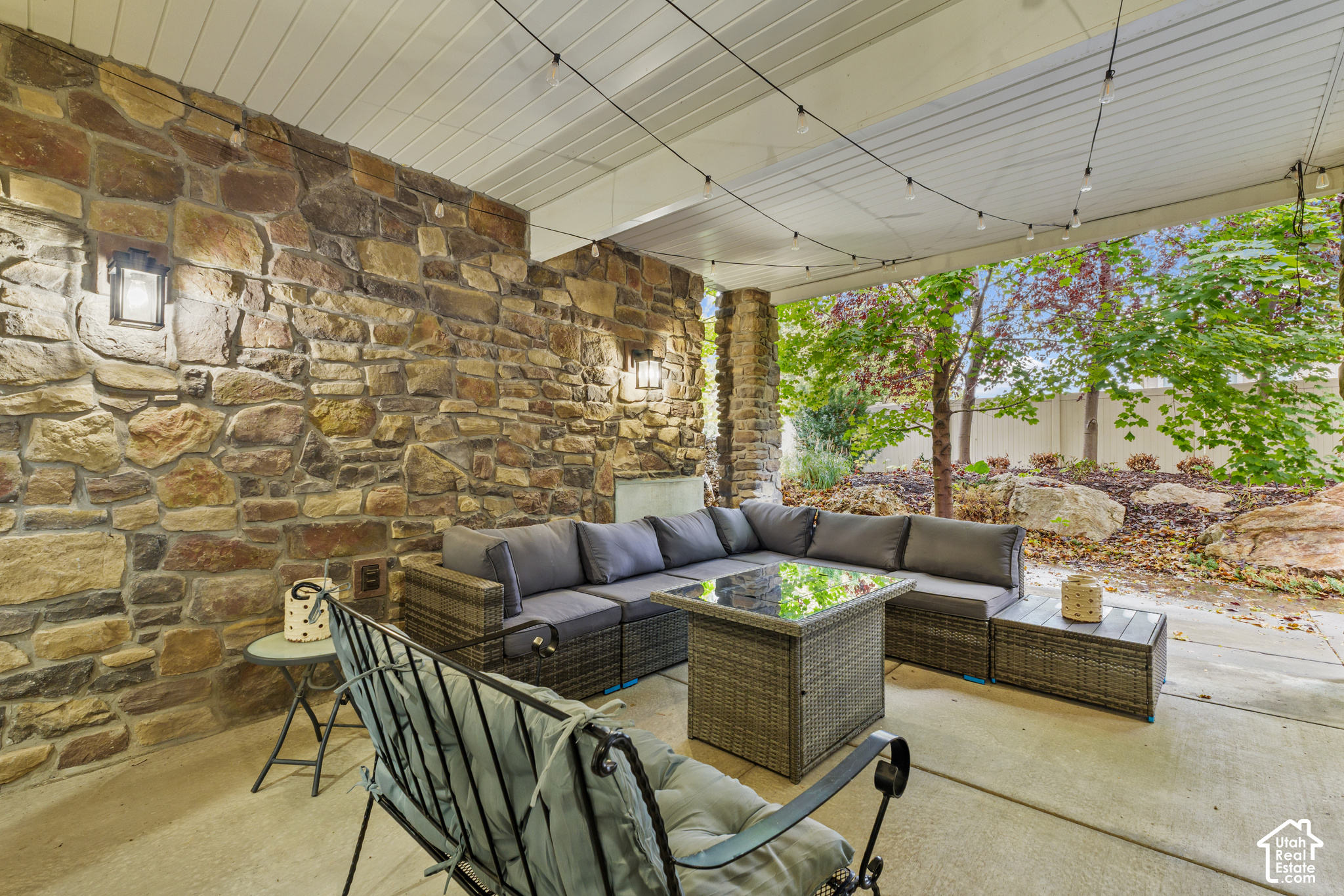 main property photo 81