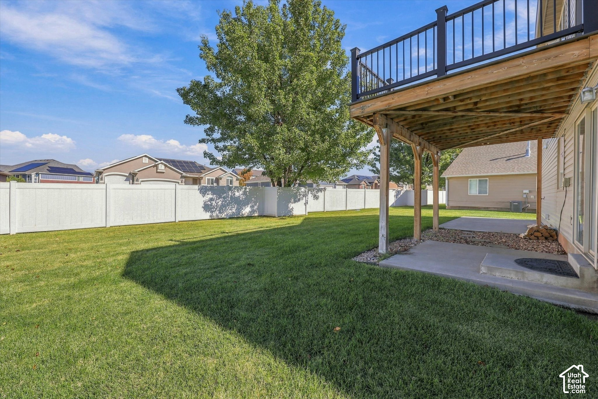 main property photo 45