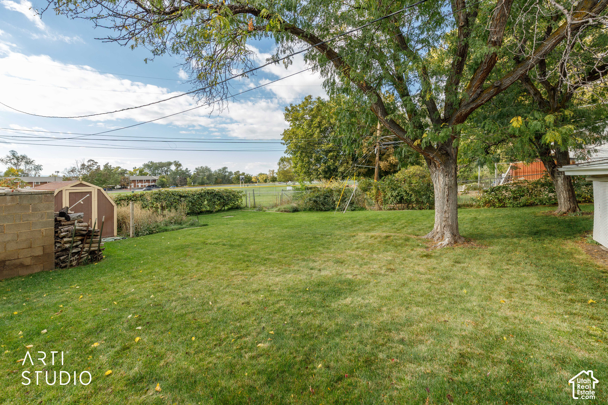 main property photo 37