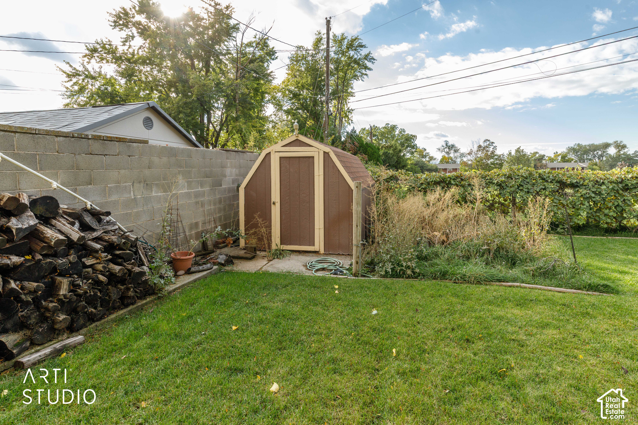 main property photo 38