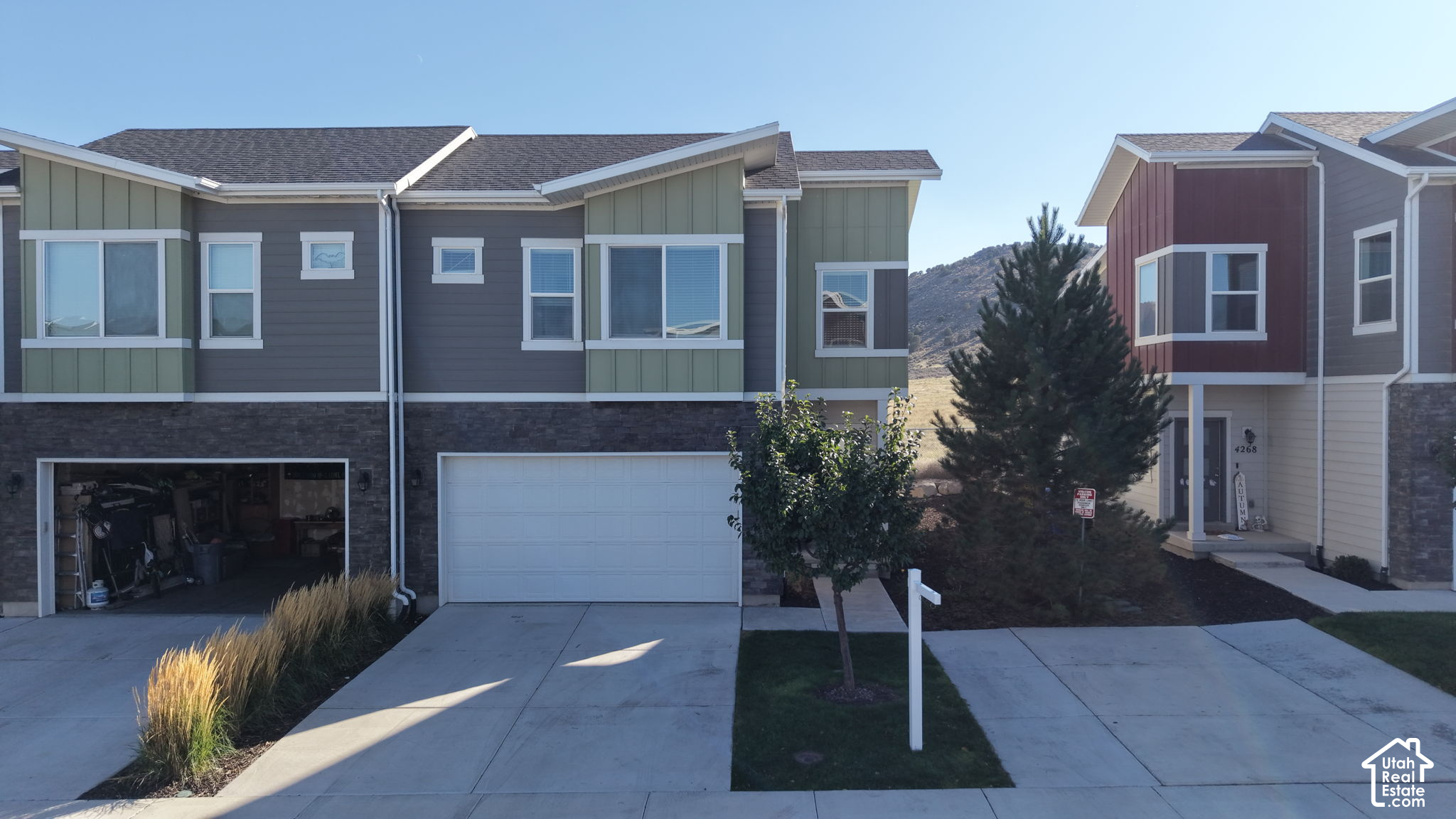 main property photo 32