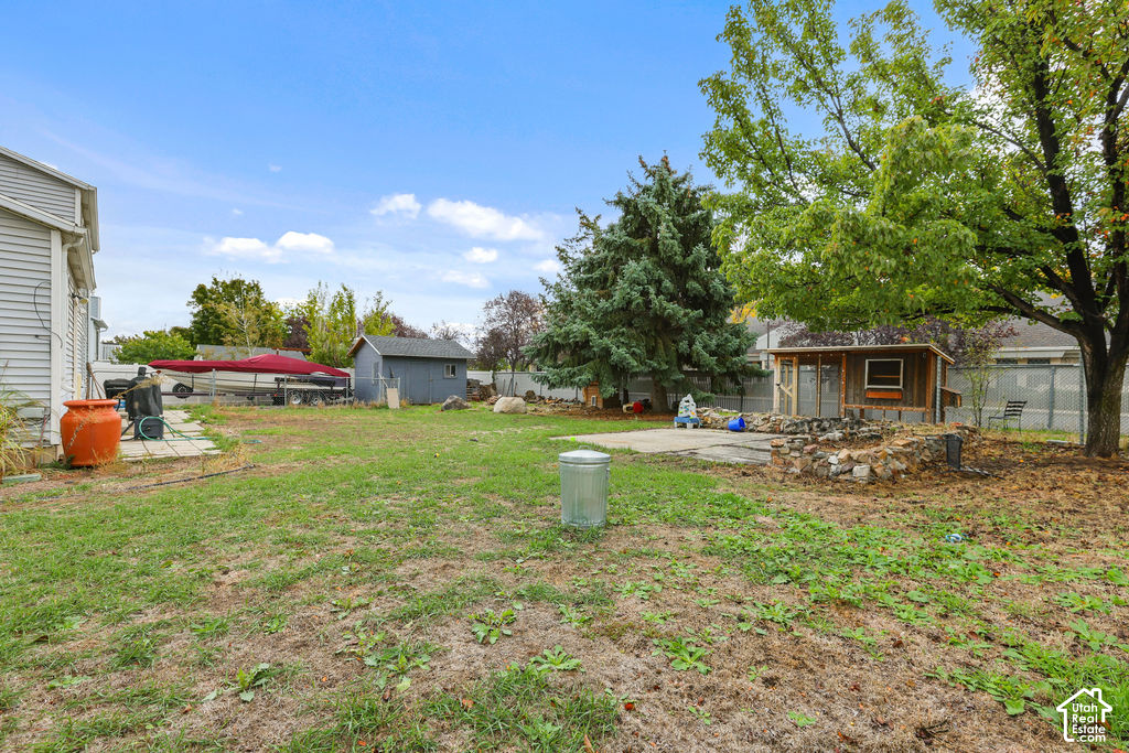 main property photo 36