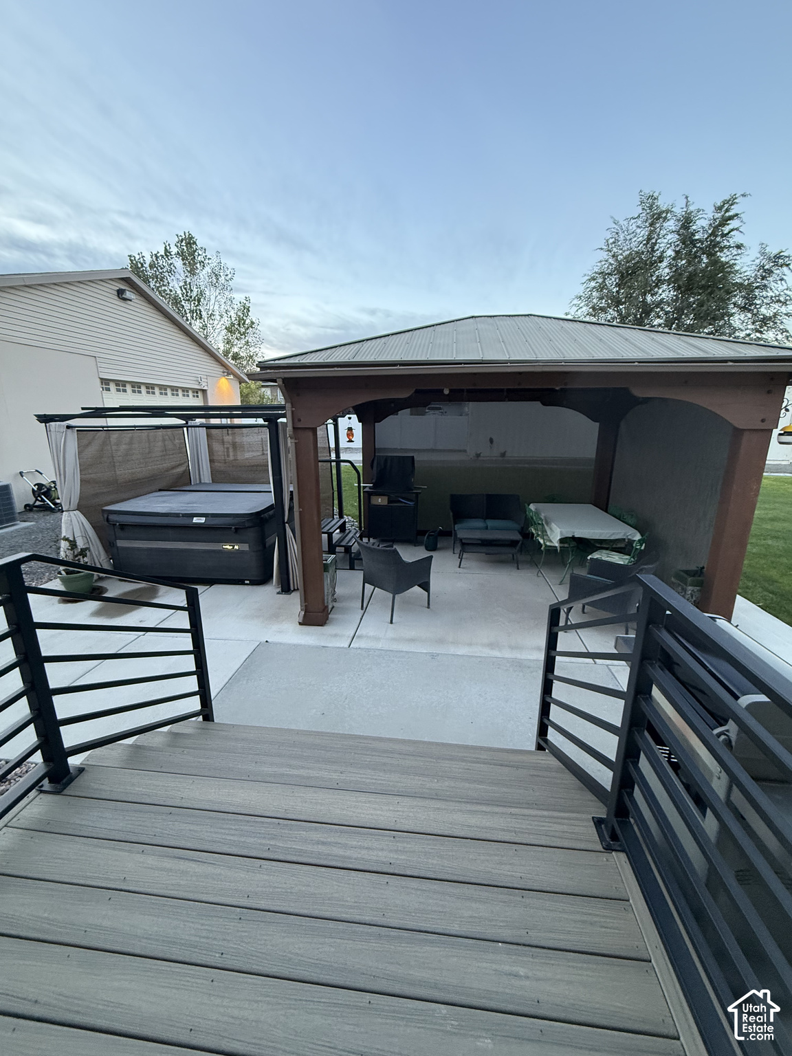 main property photo 33