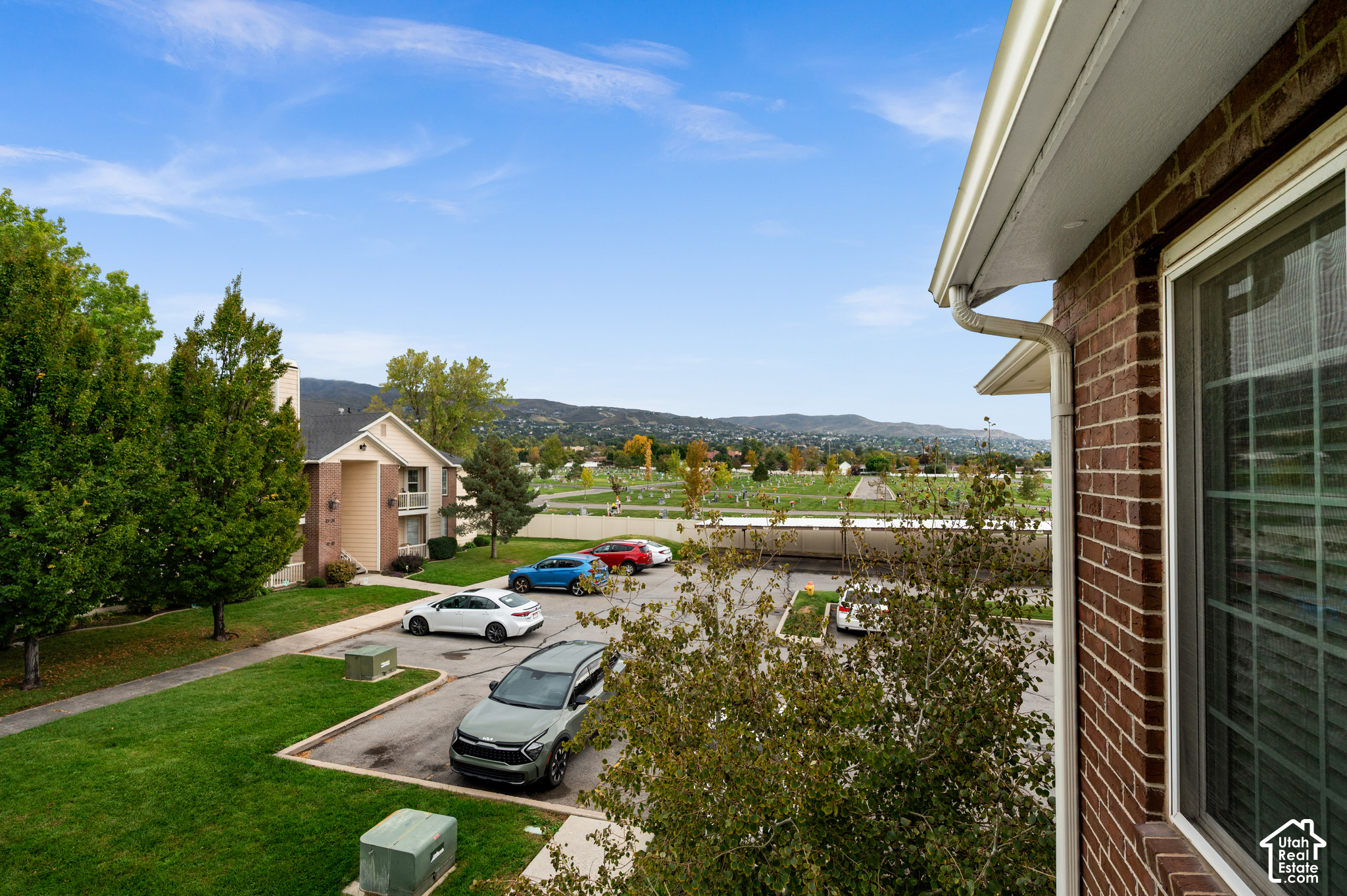 main property photo 17