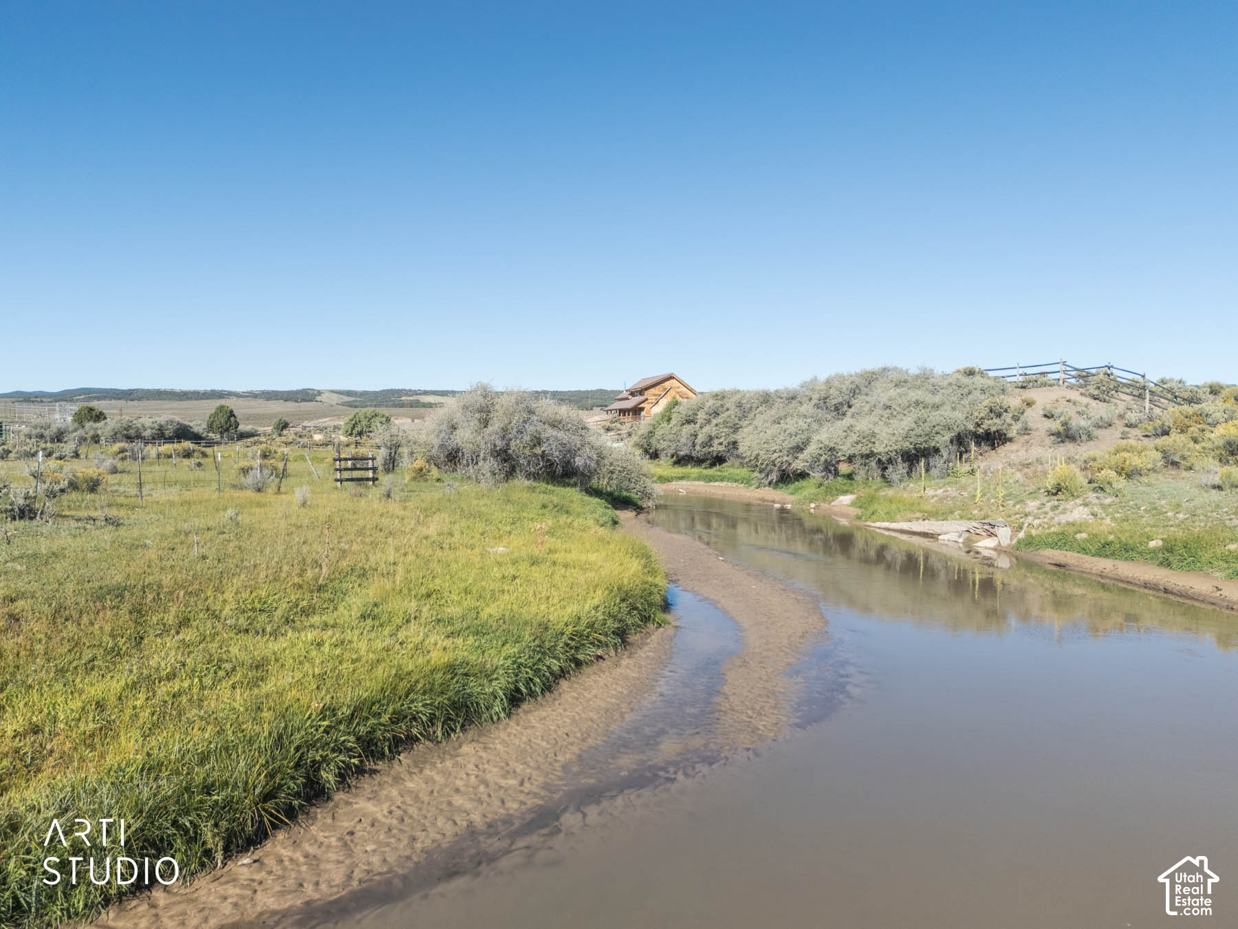 main property photo 35