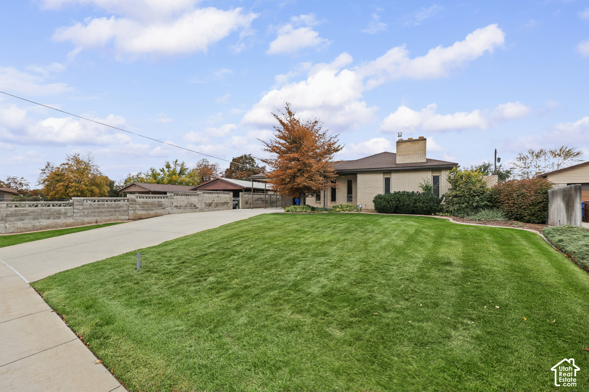 main property photo 26
