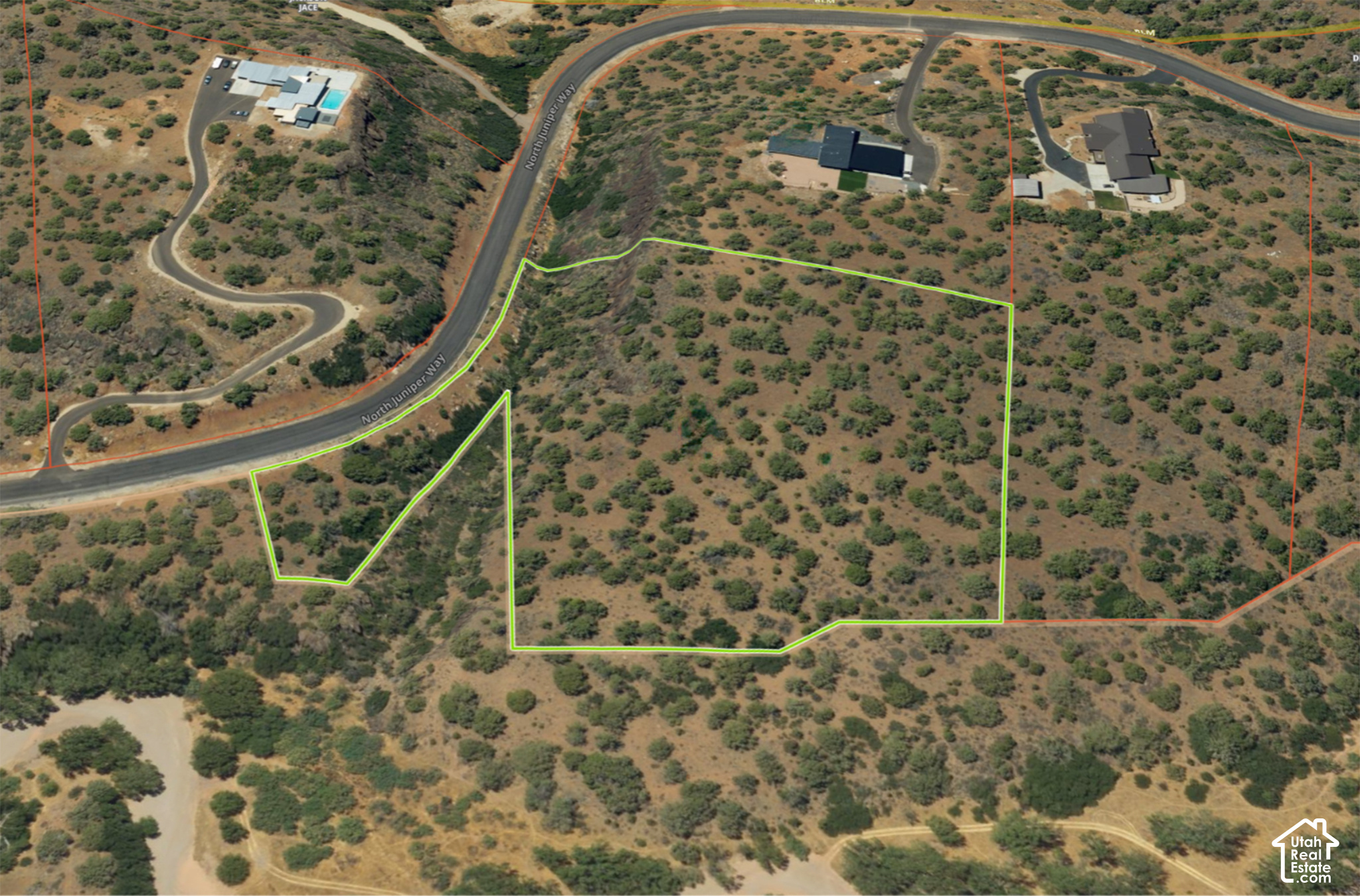 main property photo 14