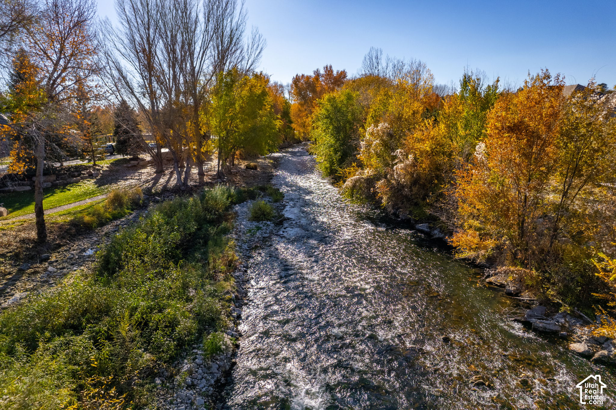 main property photo 45