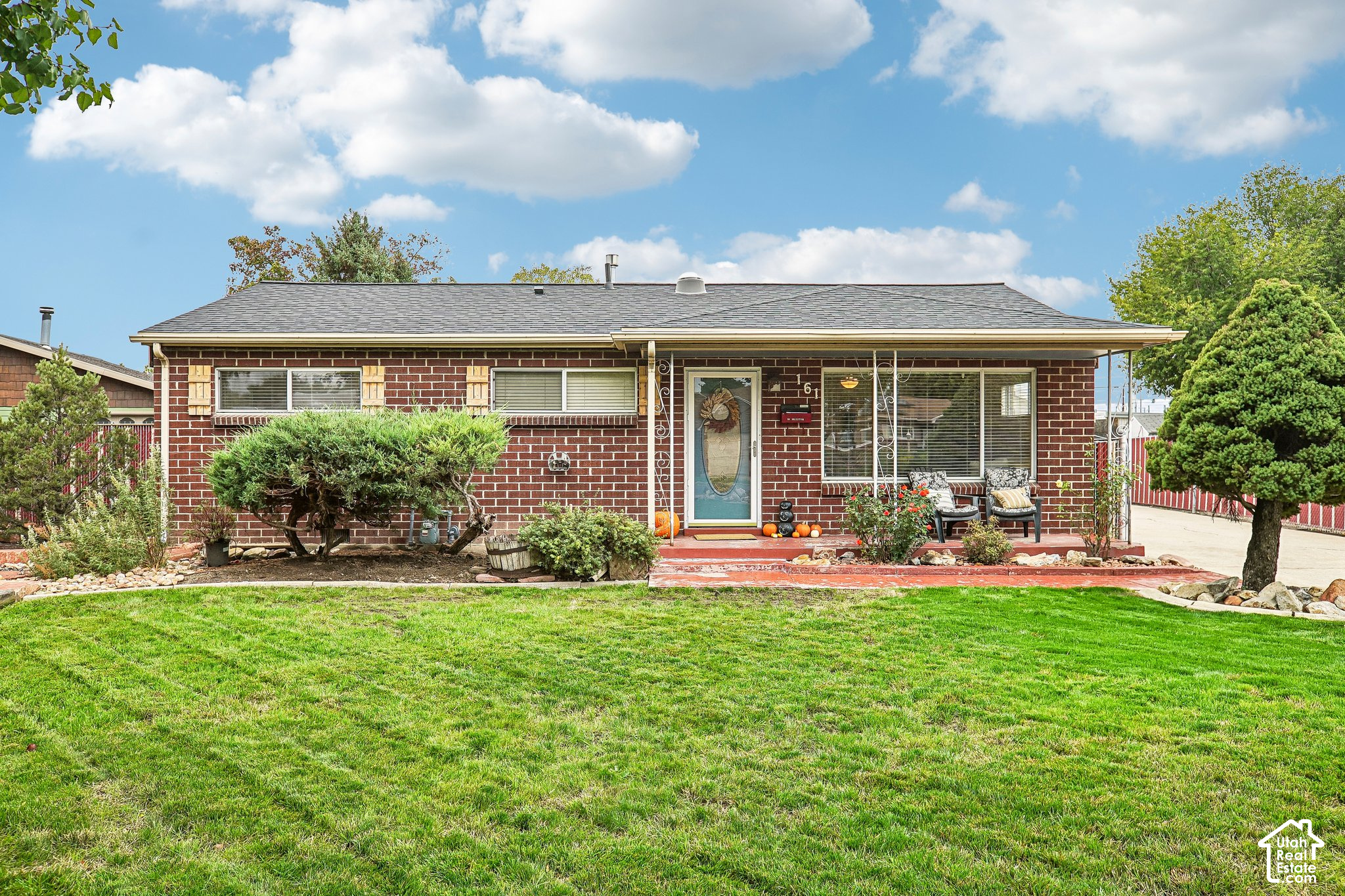 main property photo 48