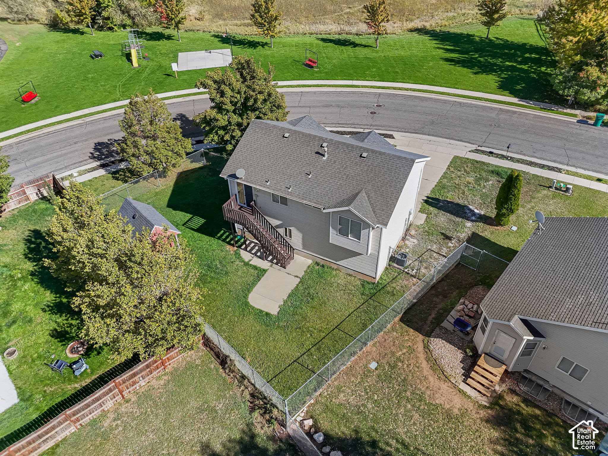 main property photo 42
