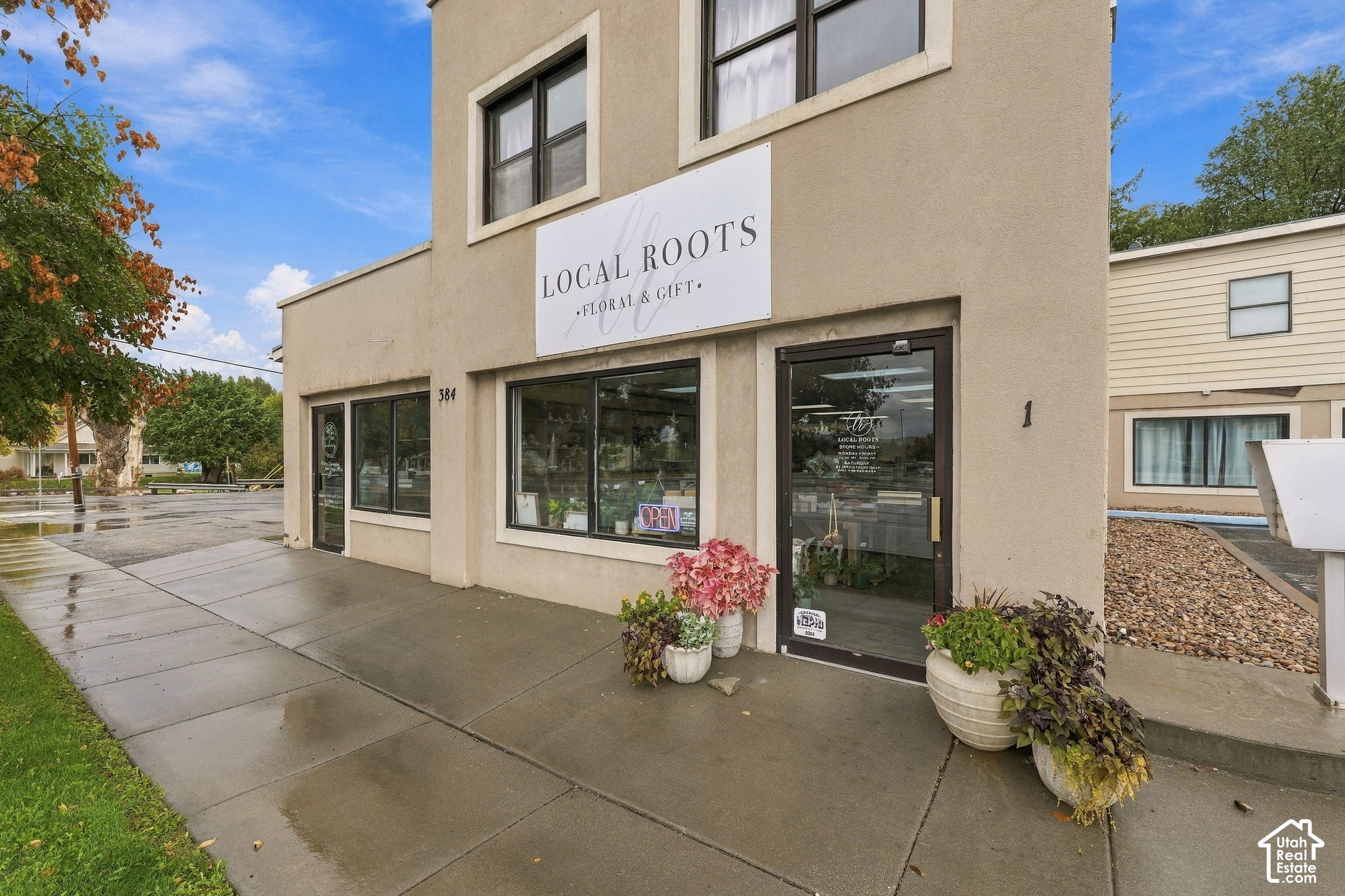 main property photo 8