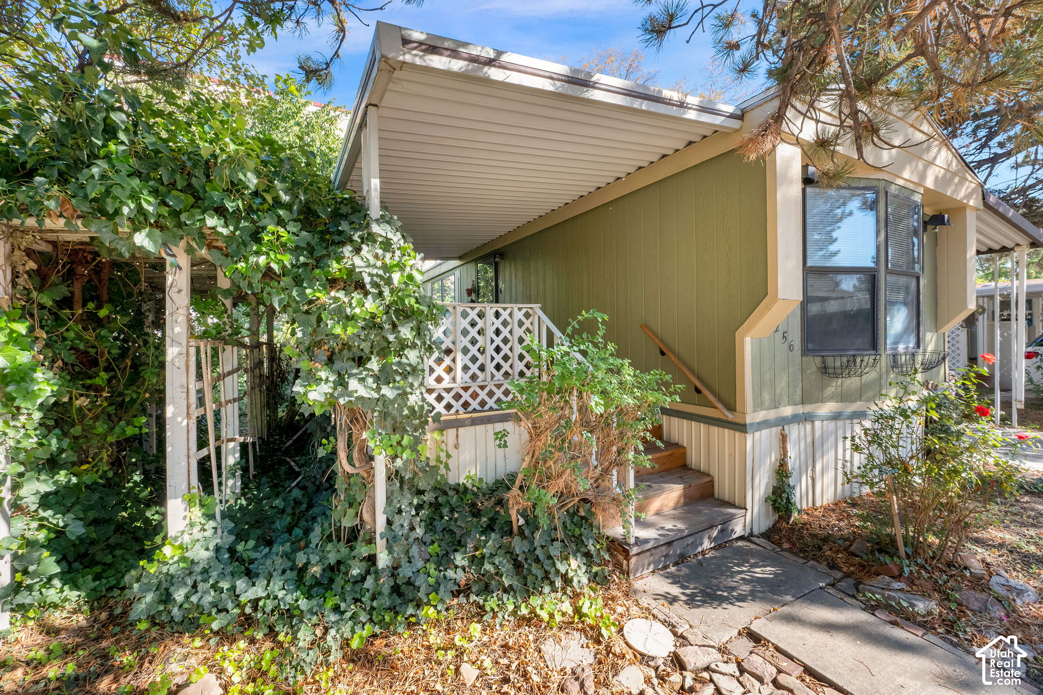 main property photo 20