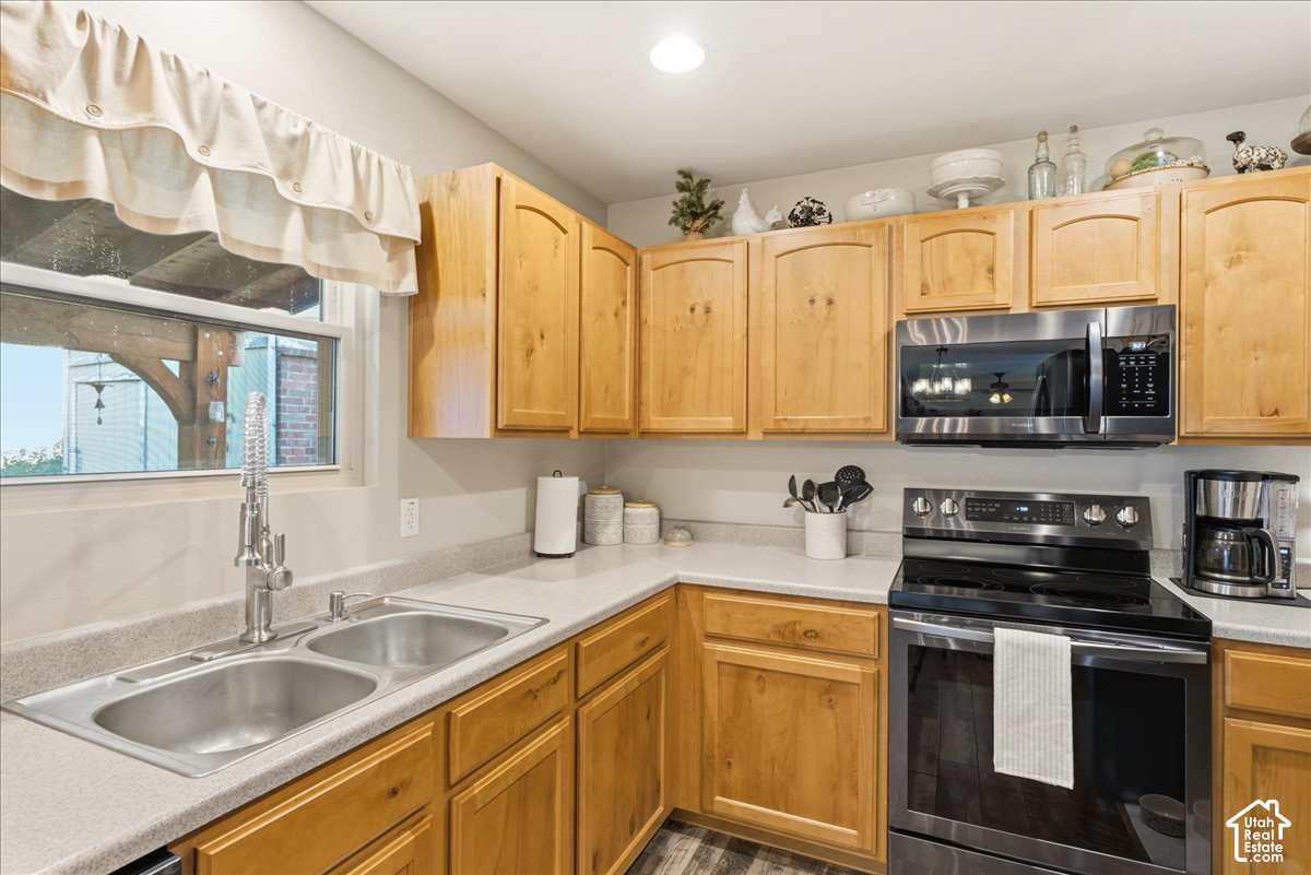 main property photo 21