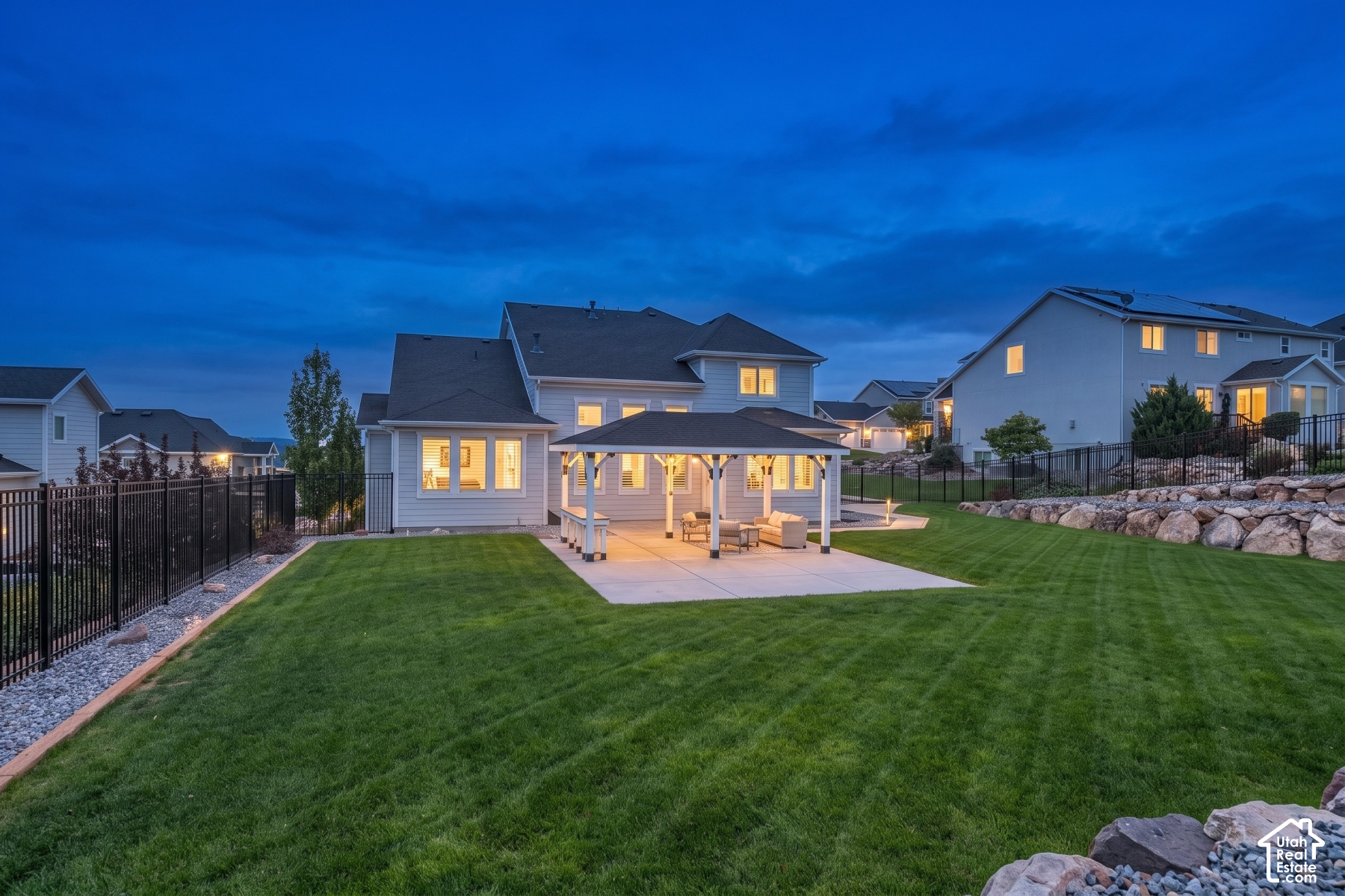 main property photo 29