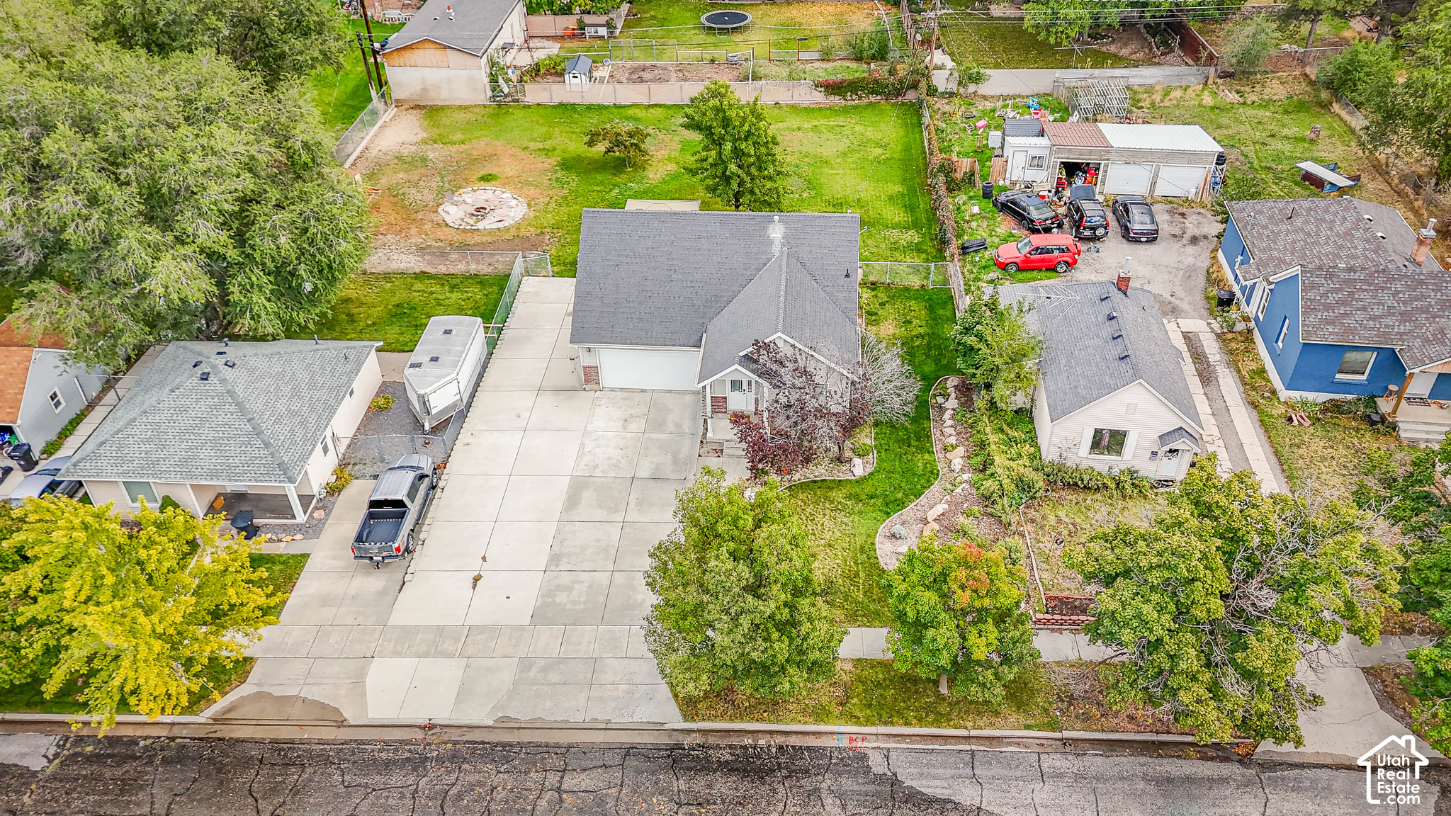 main property photo 26