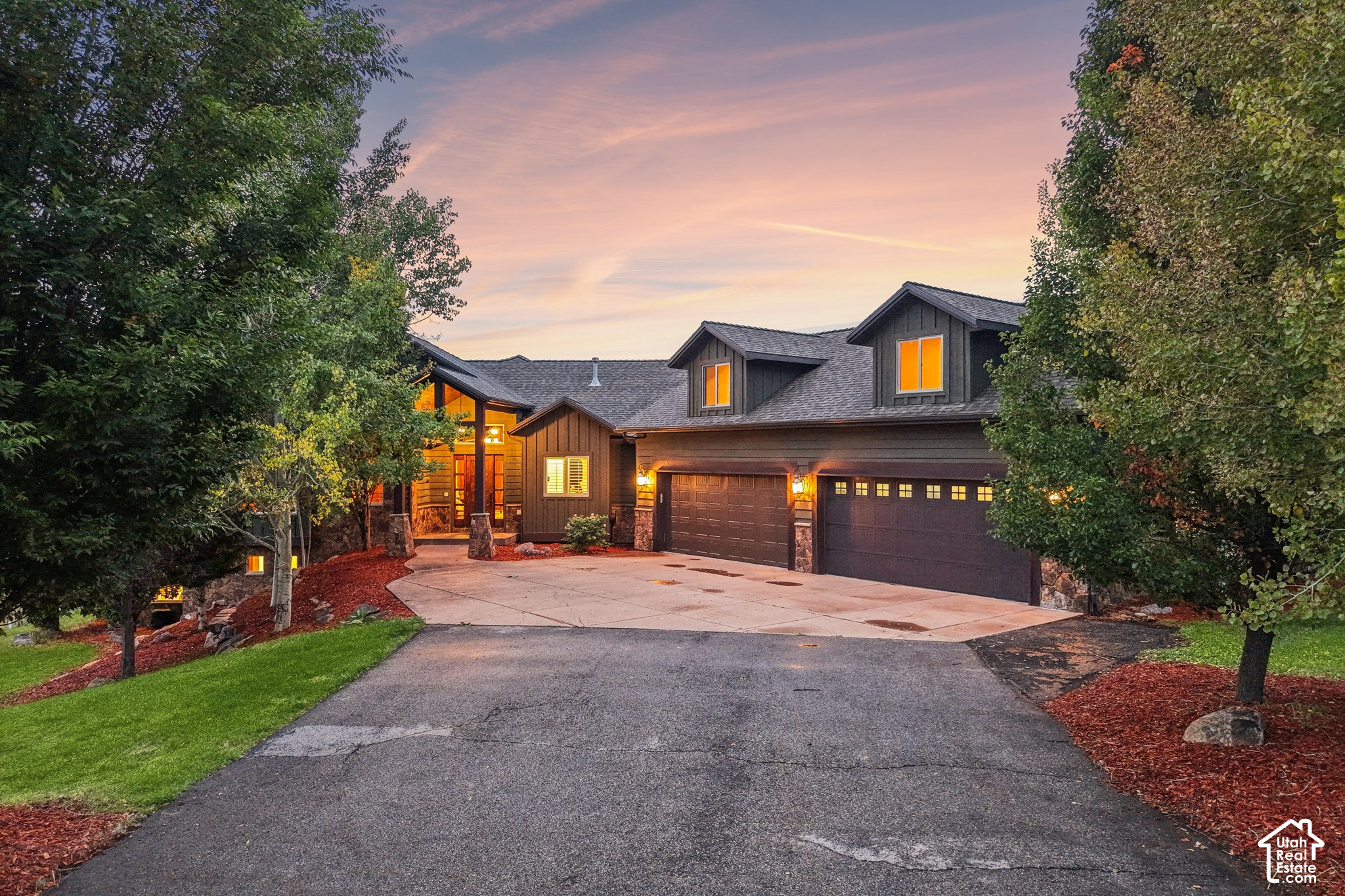 main property photo 126