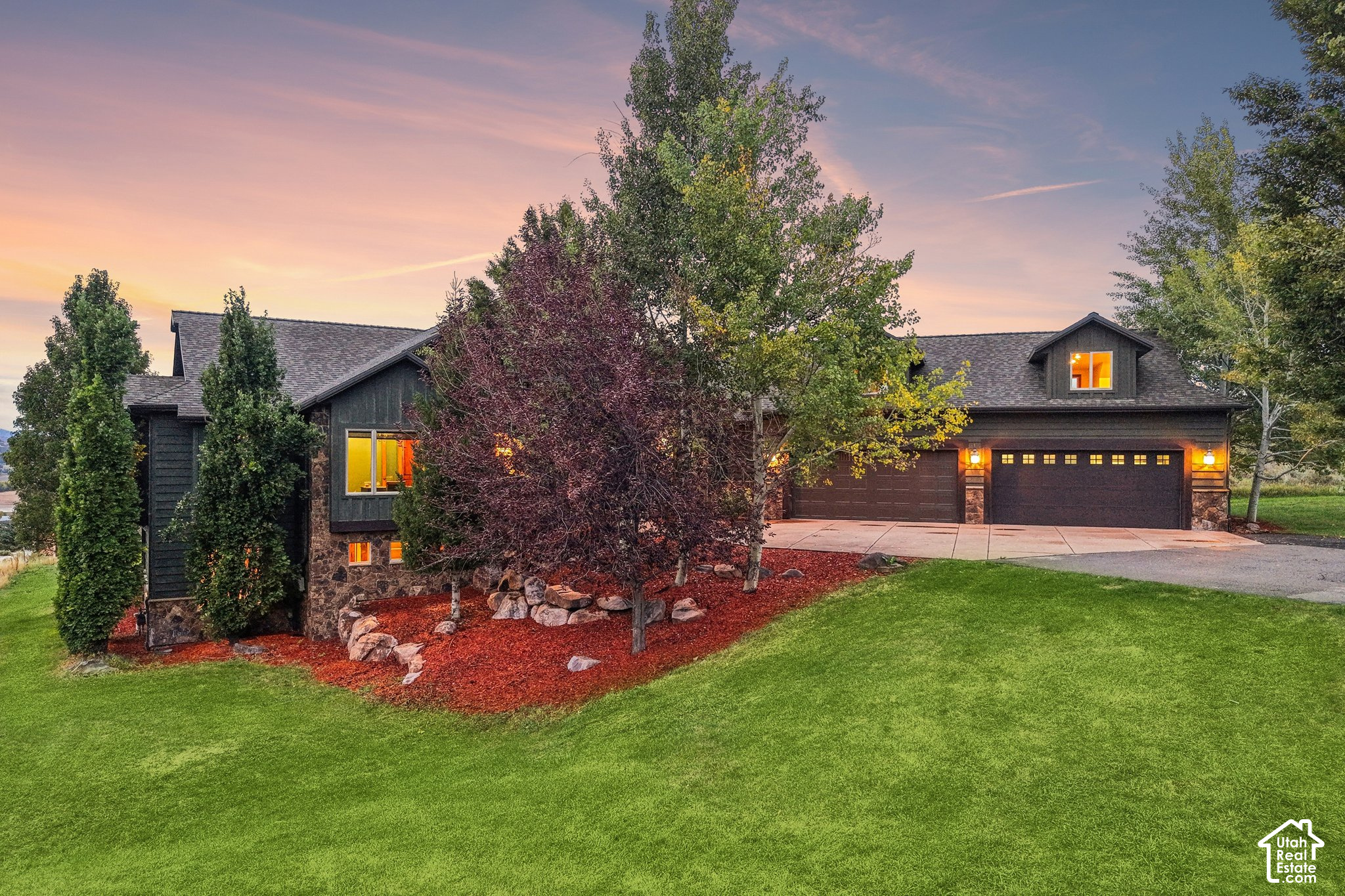 main property photo 128