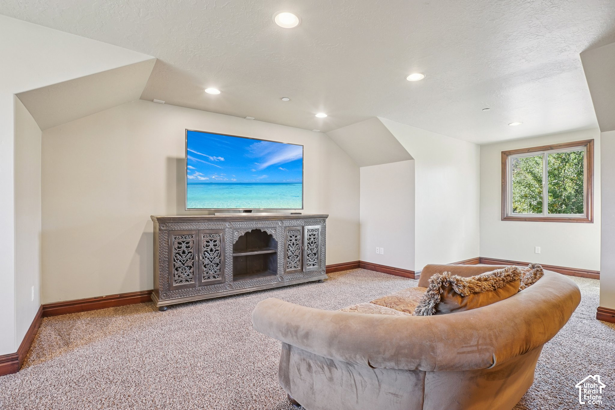 main property photo 63