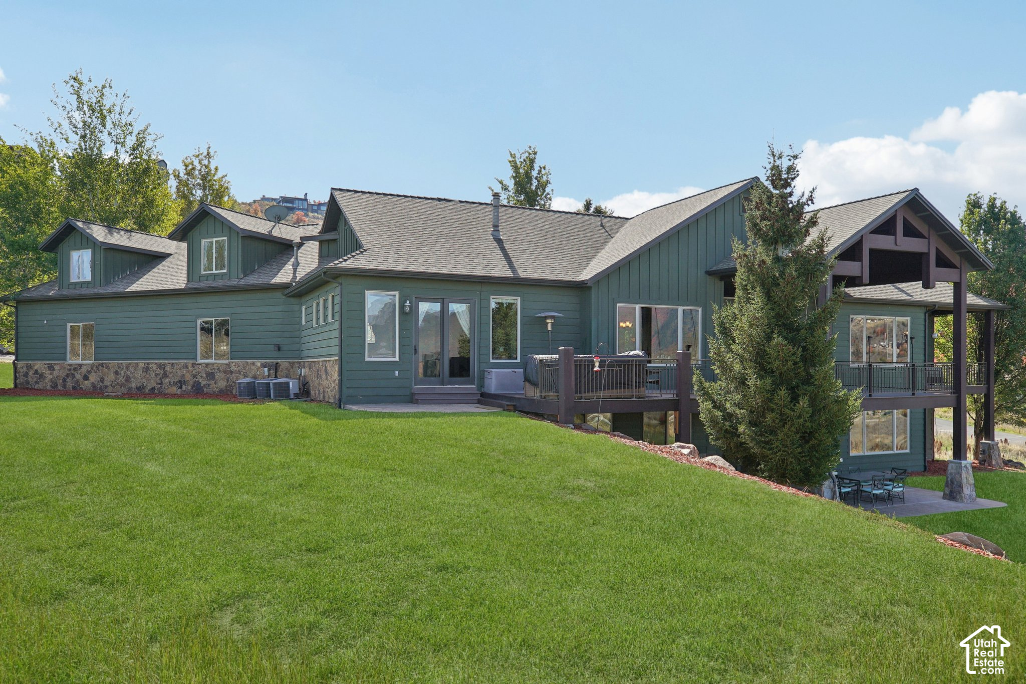 main property photo 74