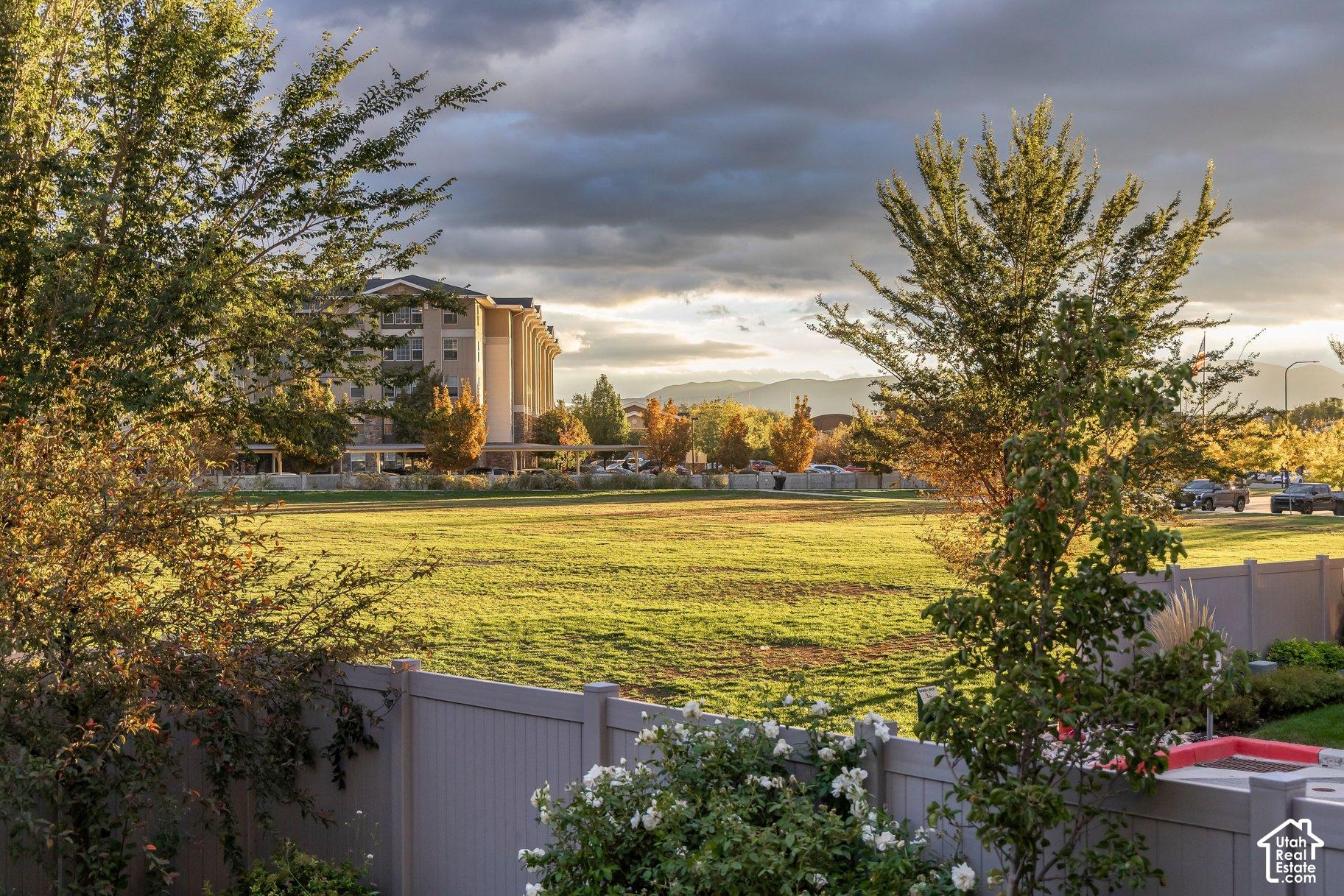 main property photo 51