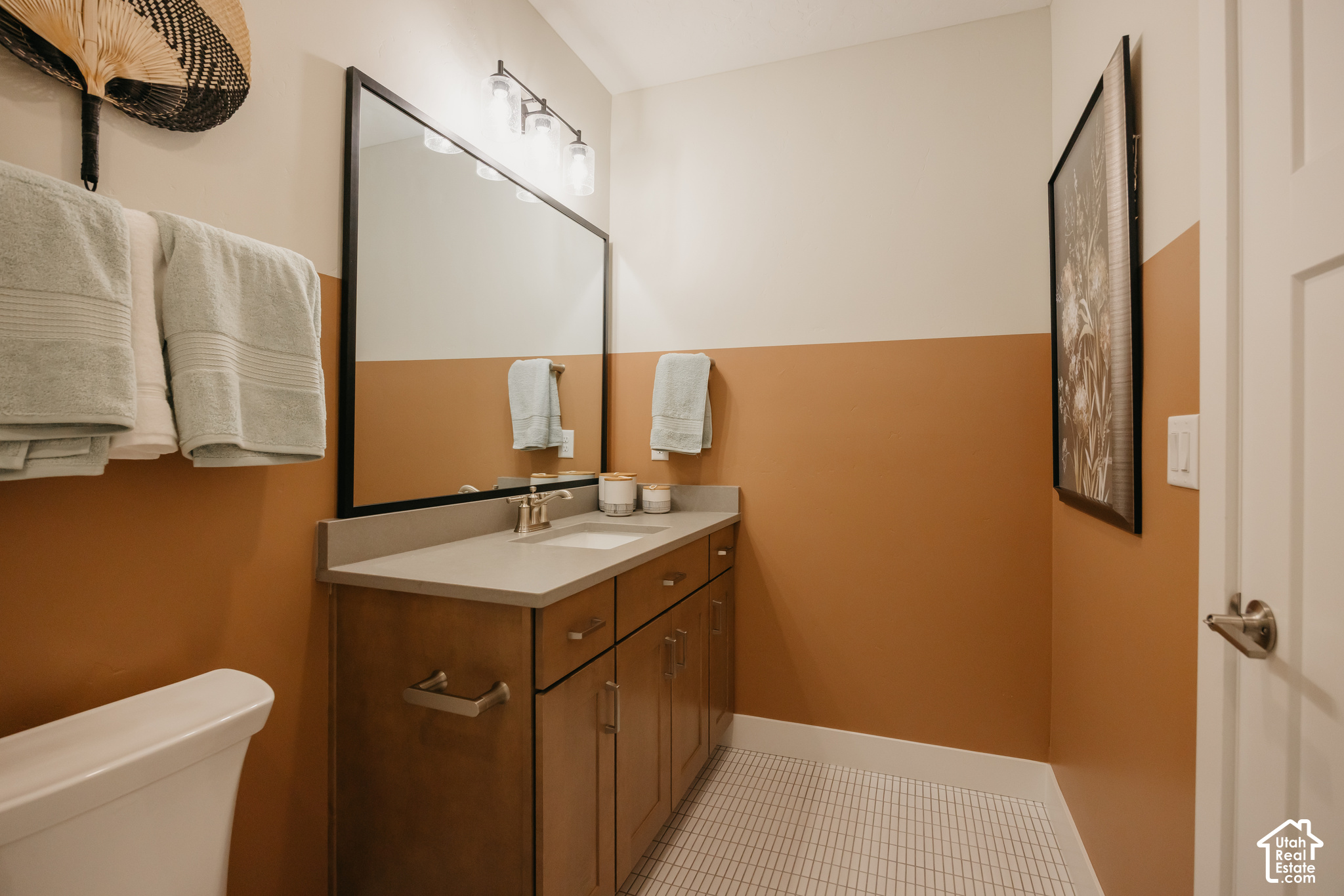 main property photo 76
