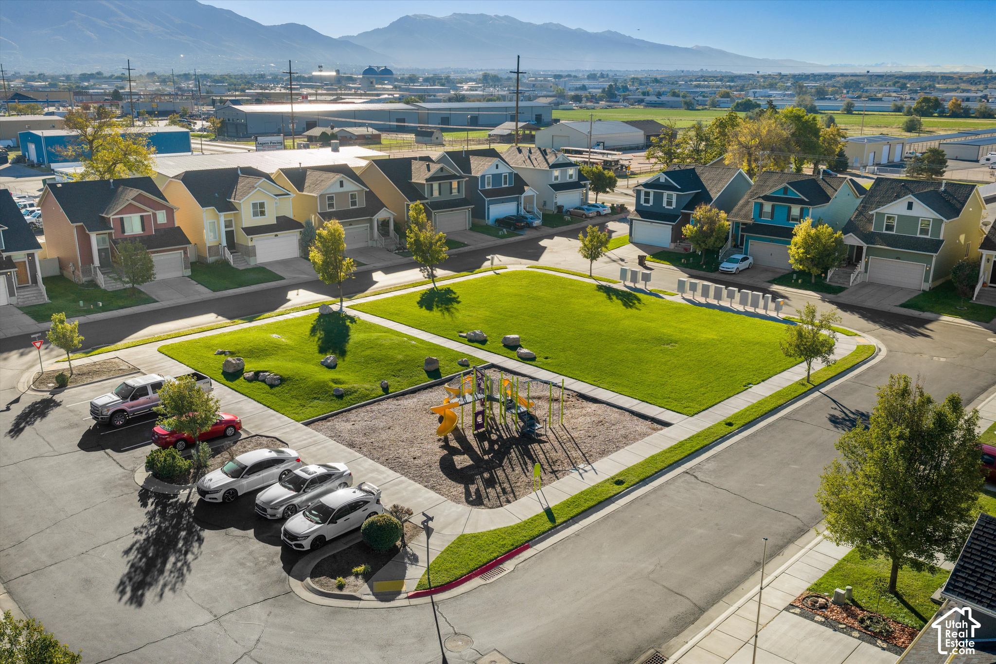 main property photo 10