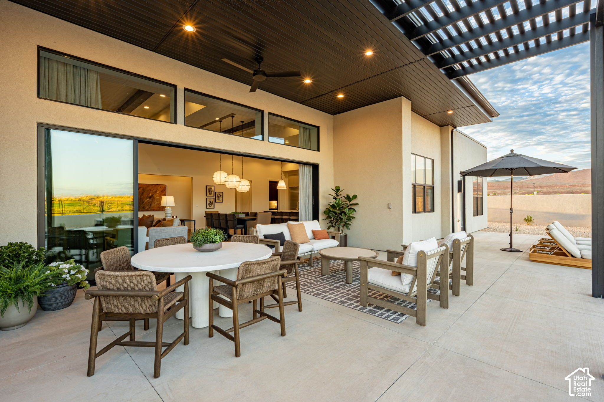 main property photo 89