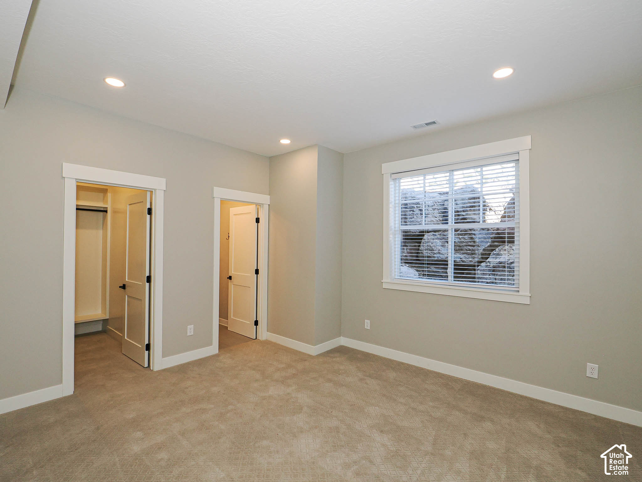main property photo 79