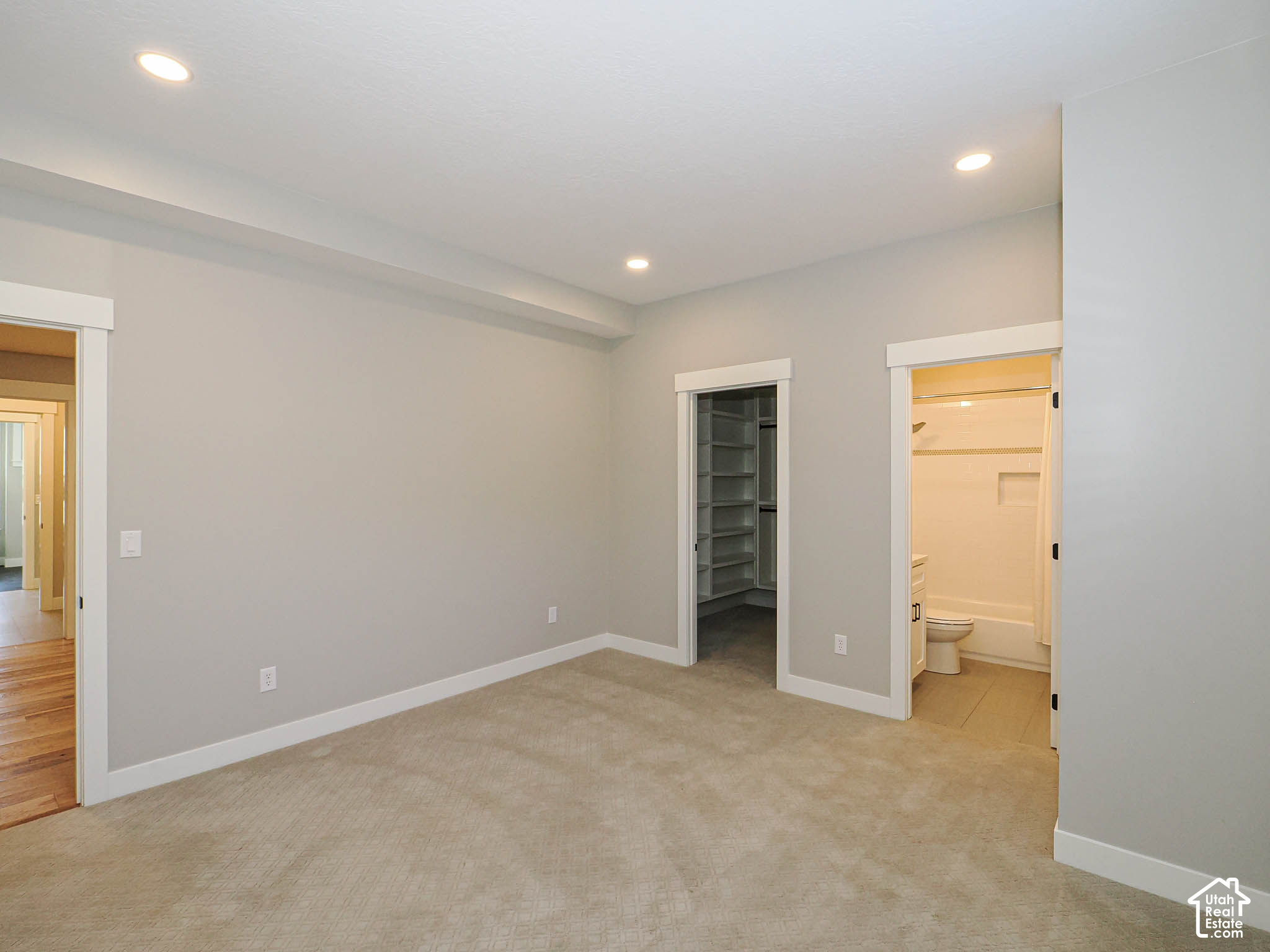 main property photo 80