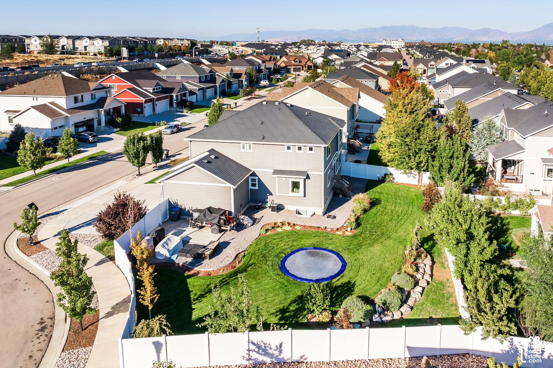 main property photo 65