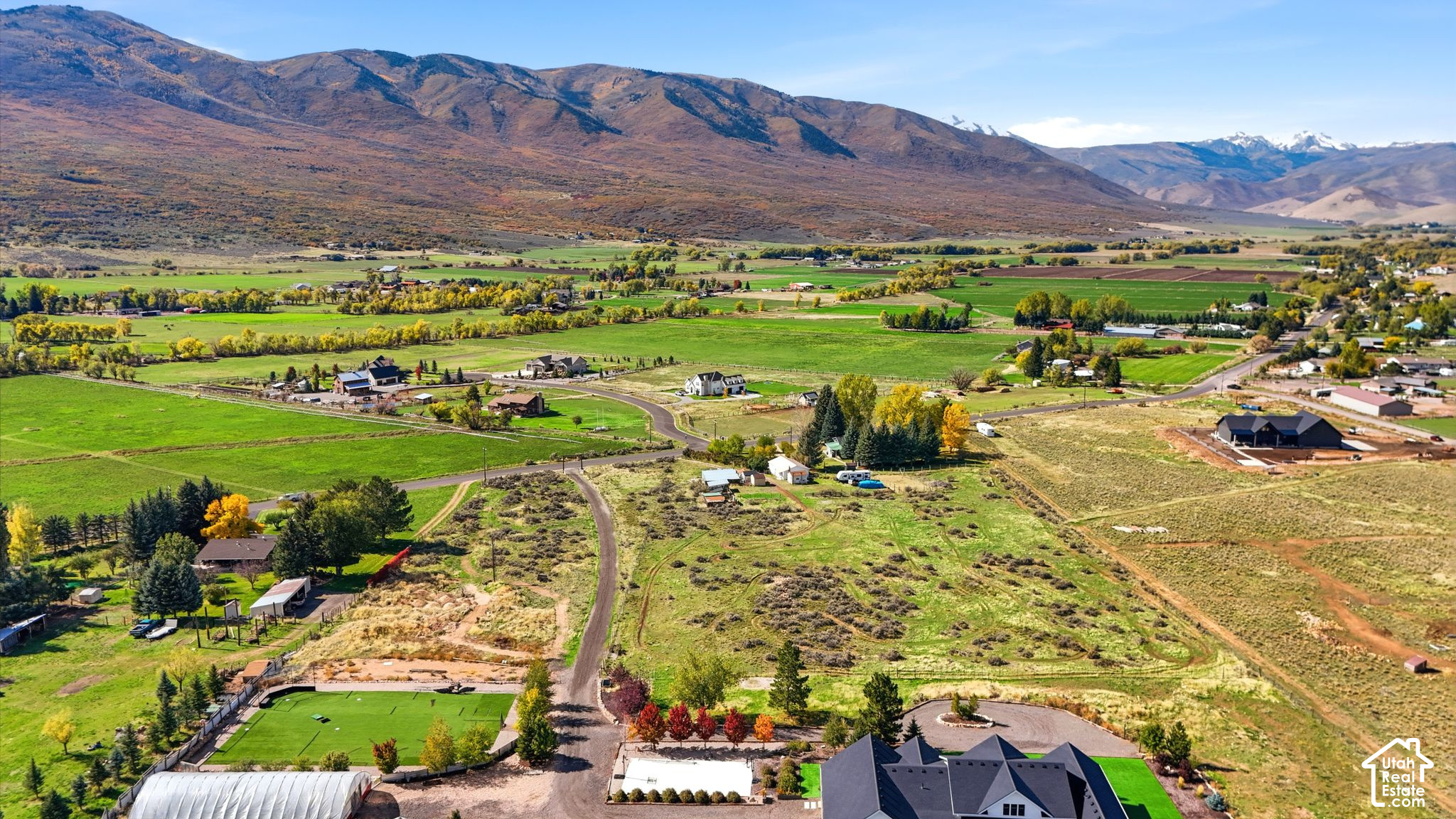 main property photo 50