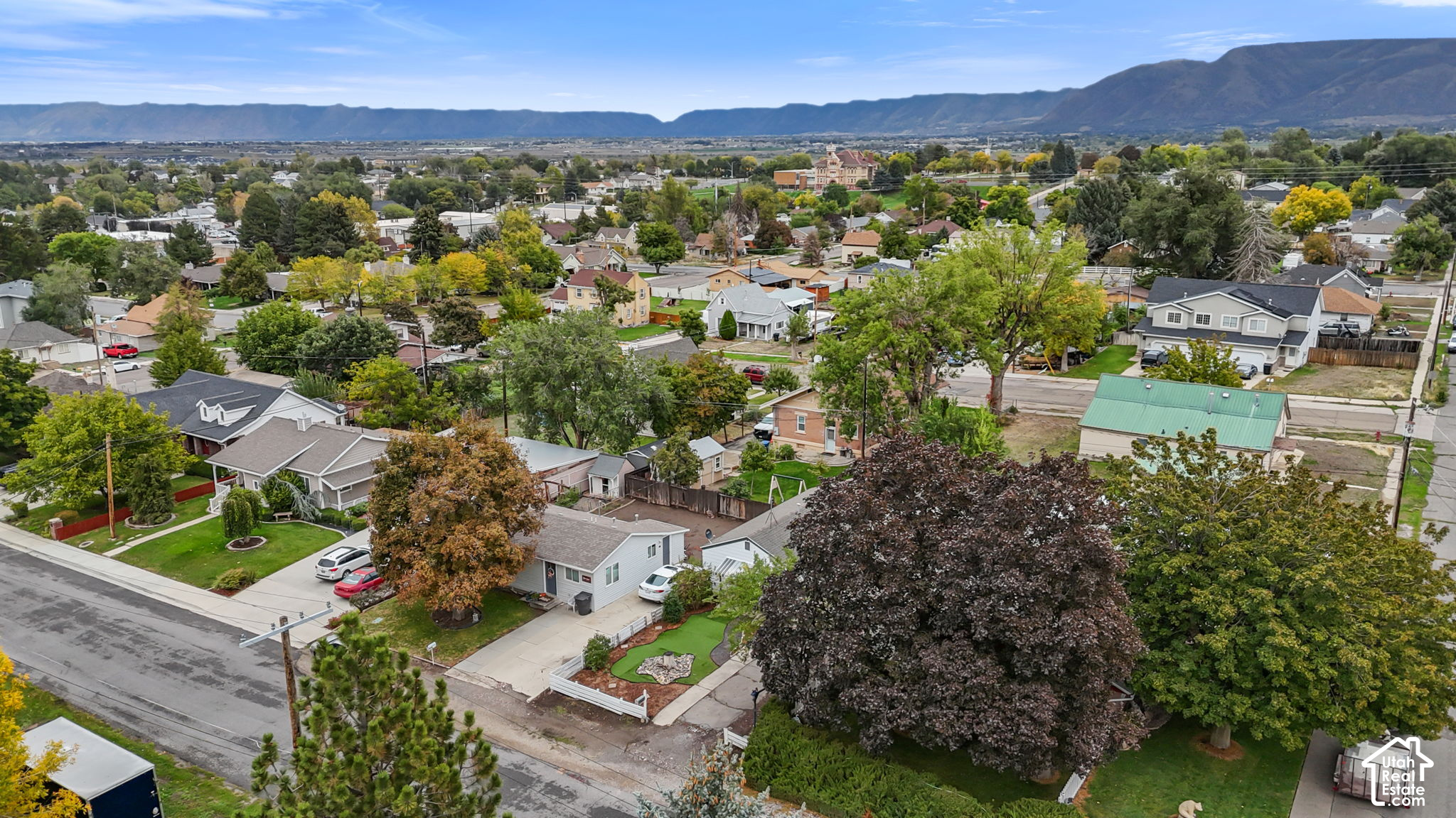 main property photo 26