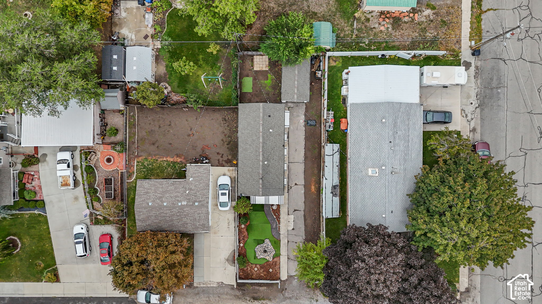 main property photo 31