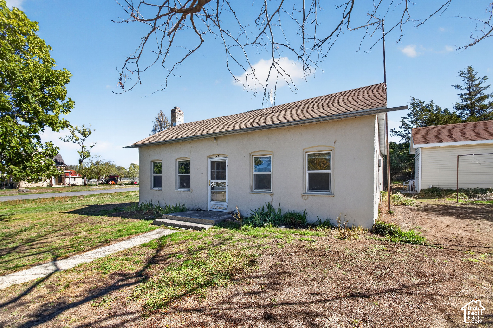 main property photo 22