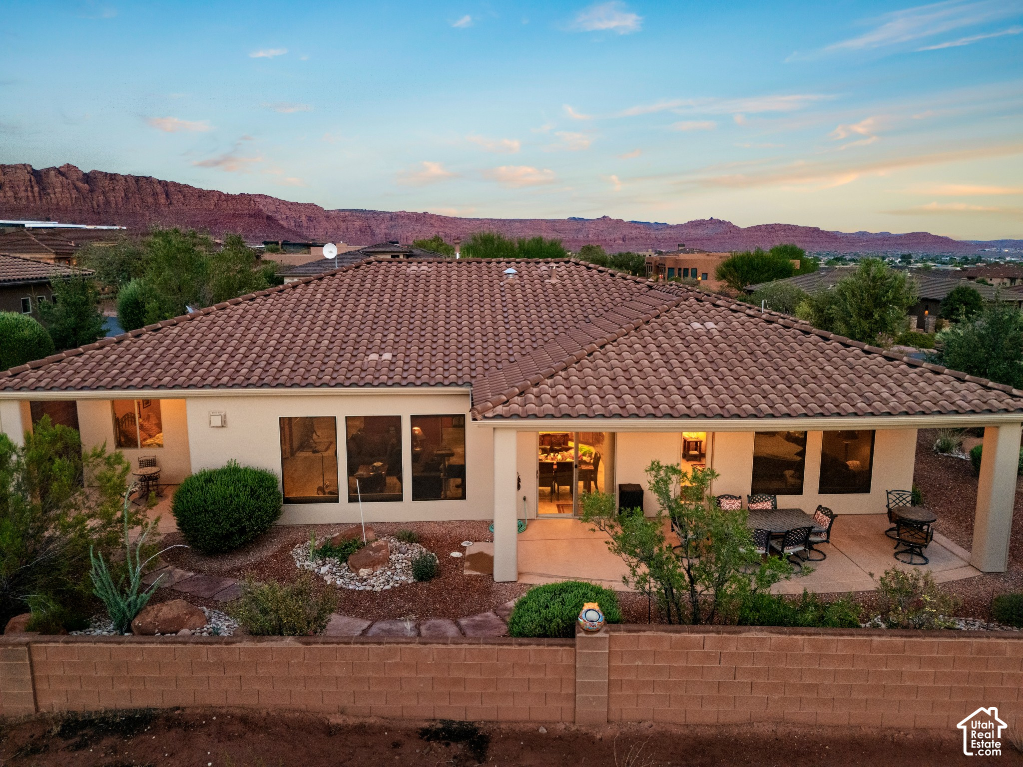 main property photo 3