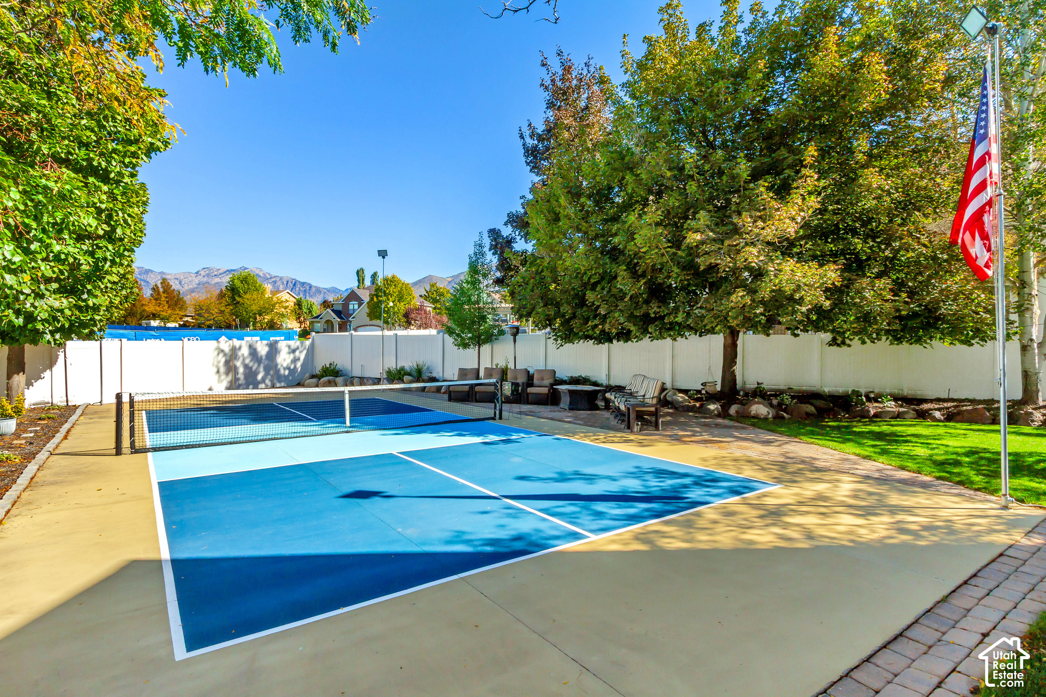 main property photo 54