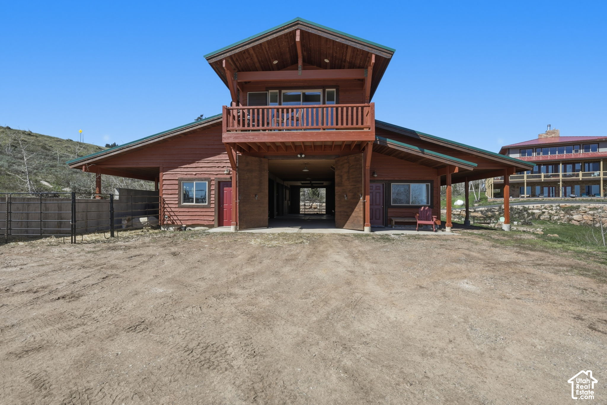 main property photo 1