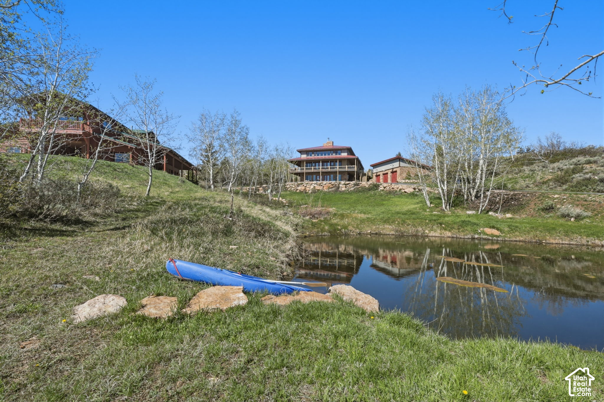 main property photo 24