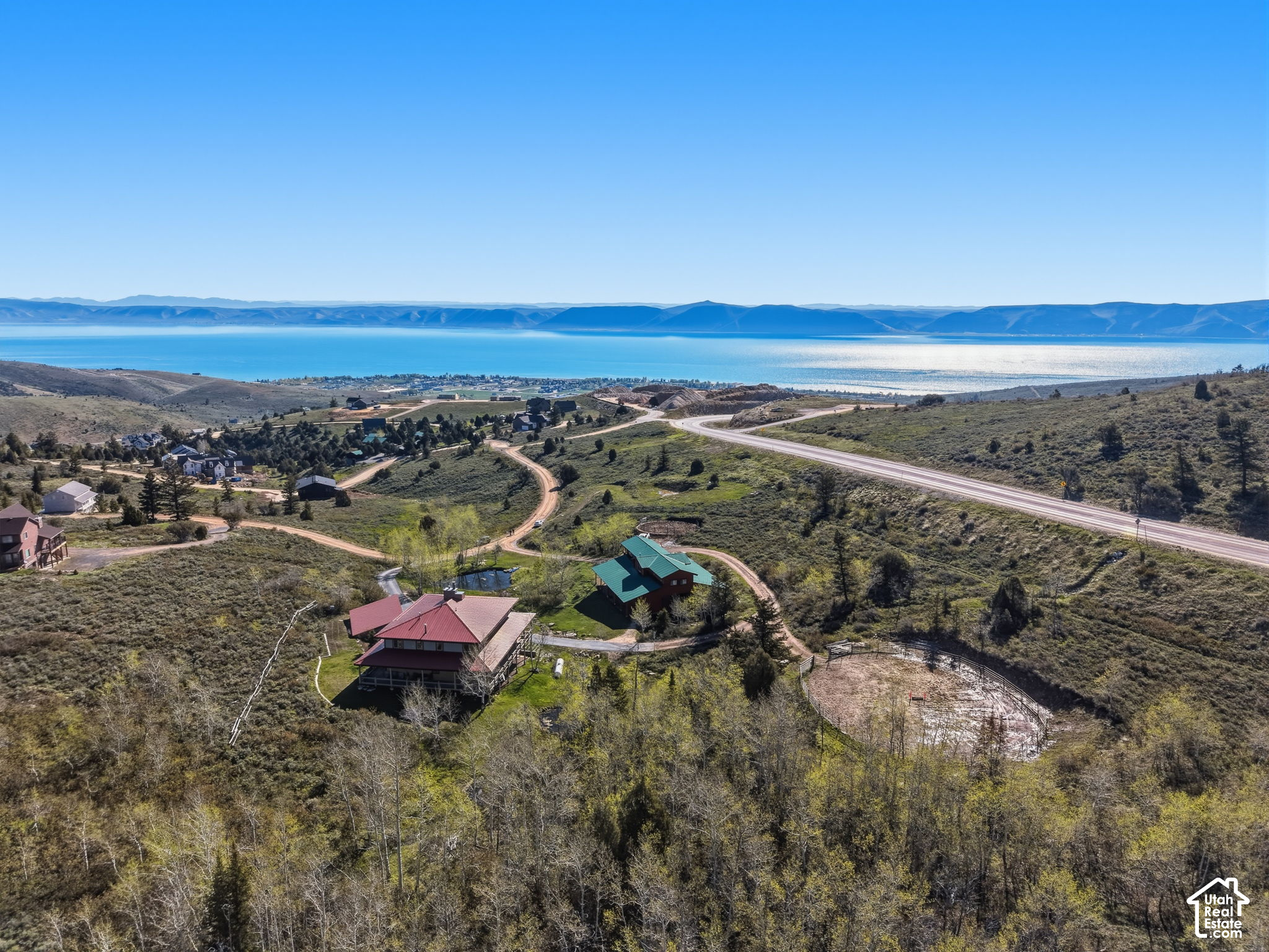 main property photo 25