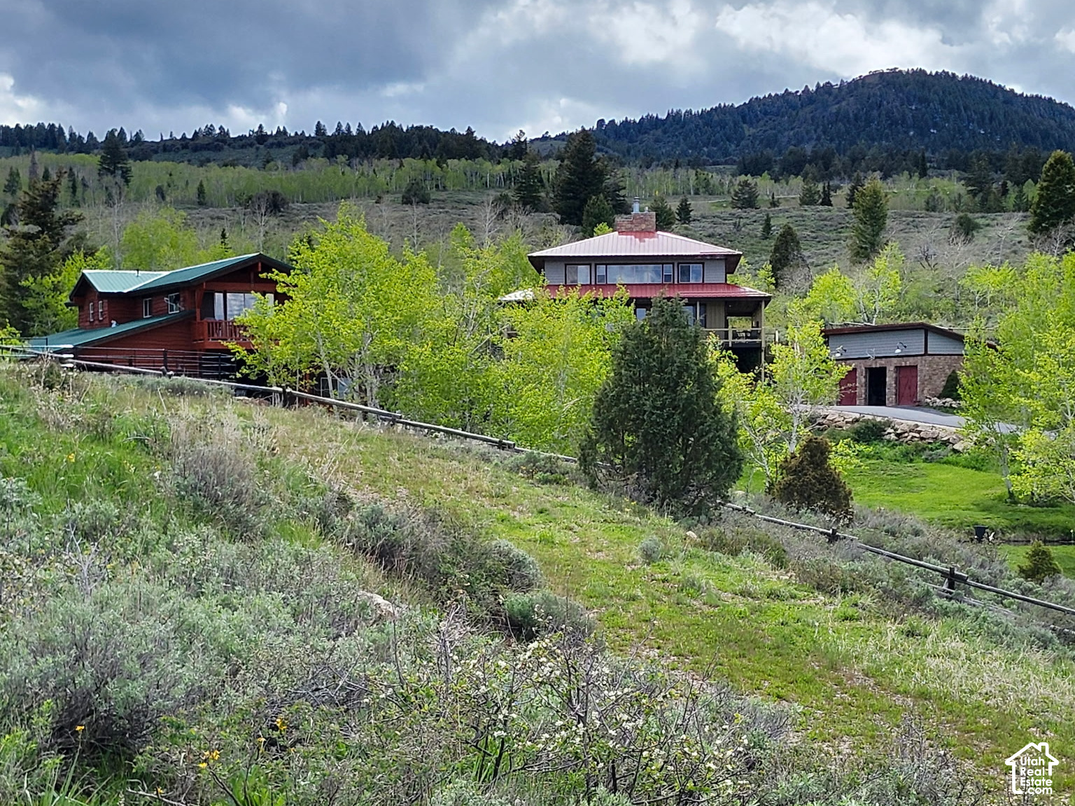 main property photo 29