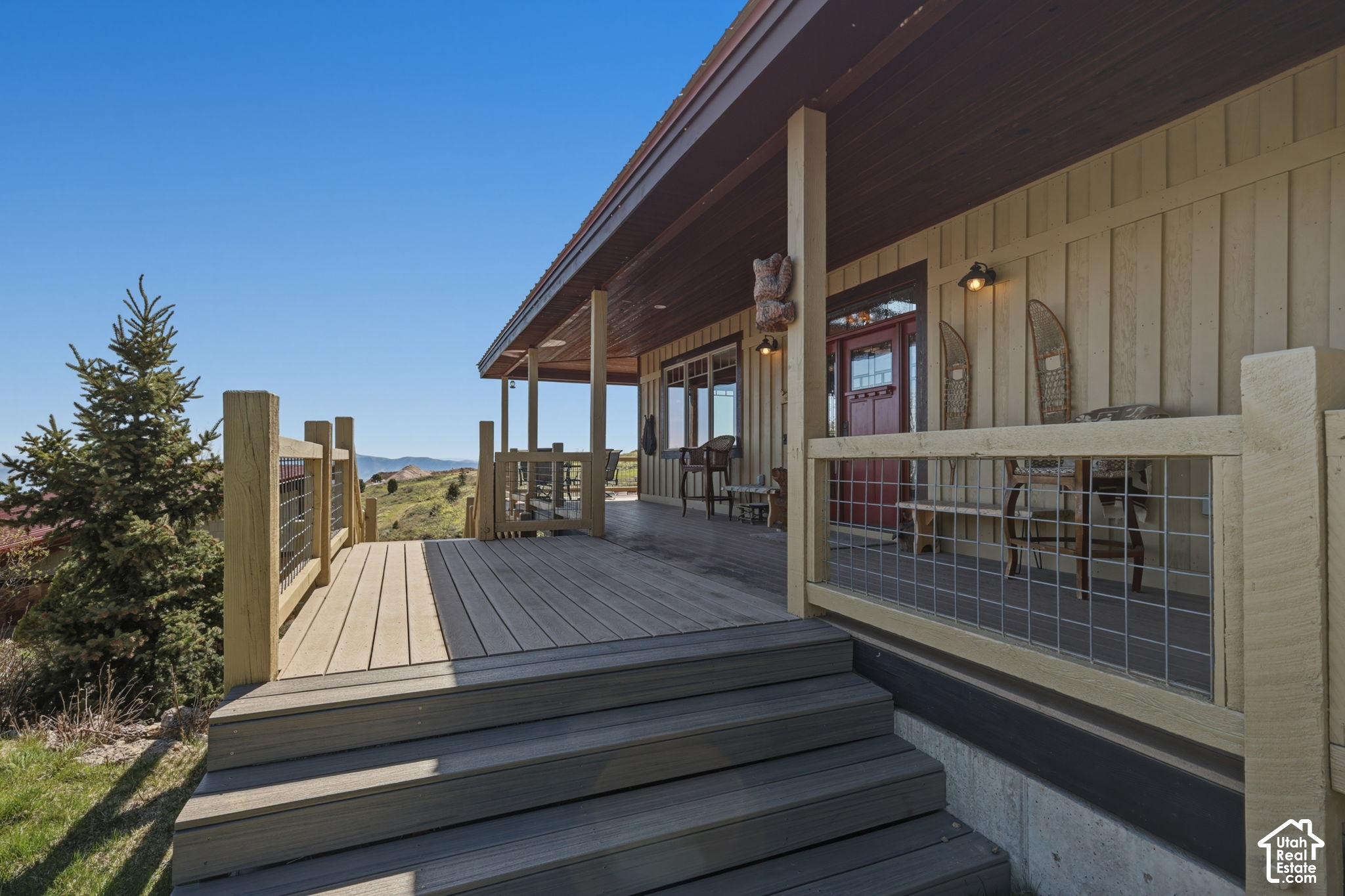 main property photo 41