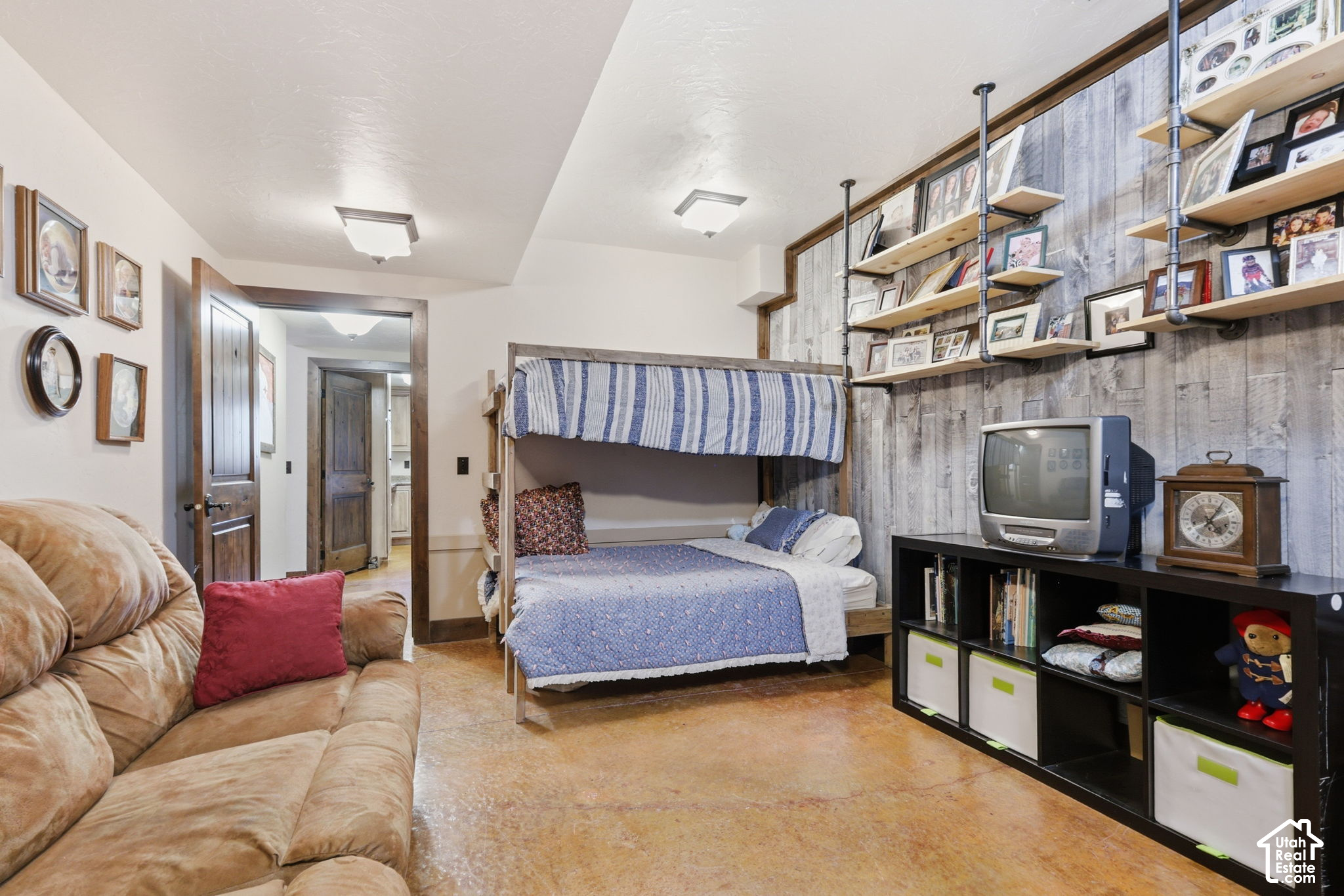 main property photo 56
