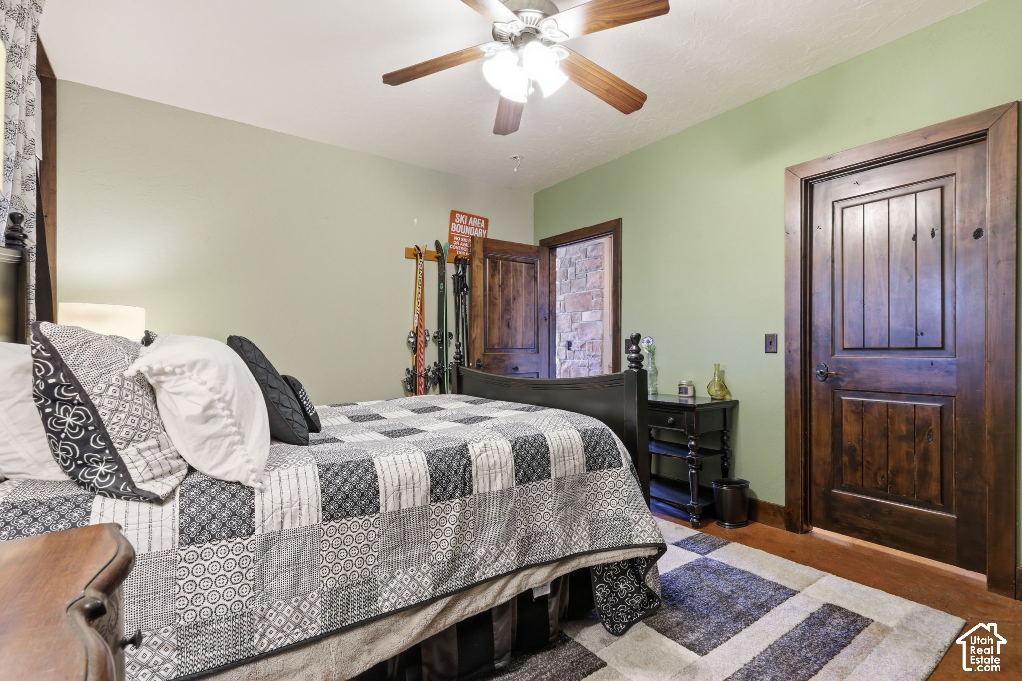 main property photo 57