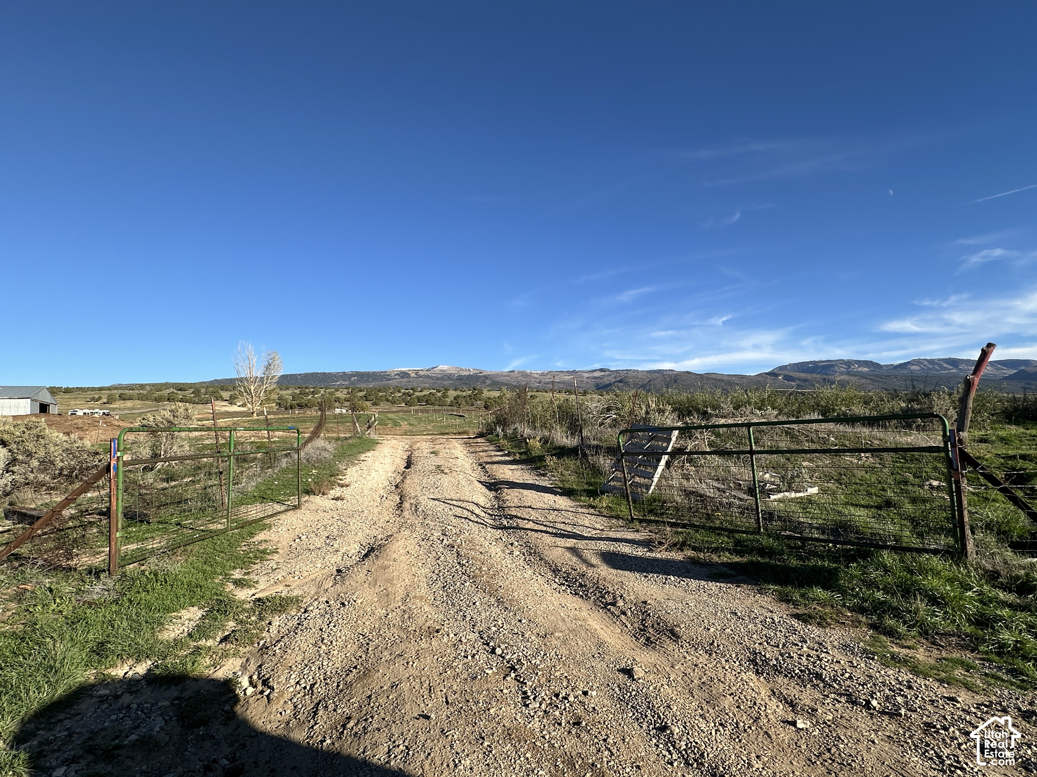 main property photo 49