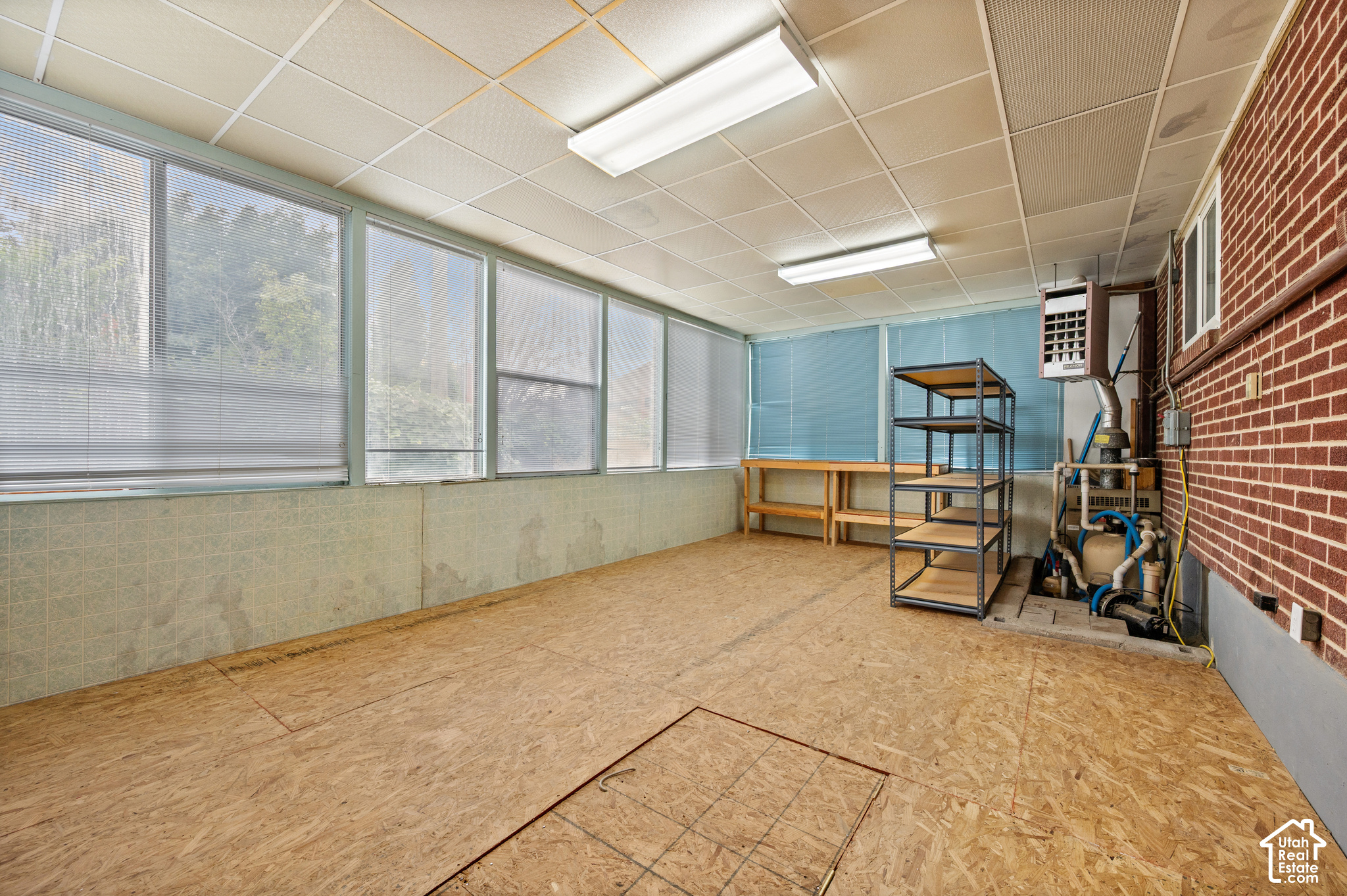 main property photo 16
