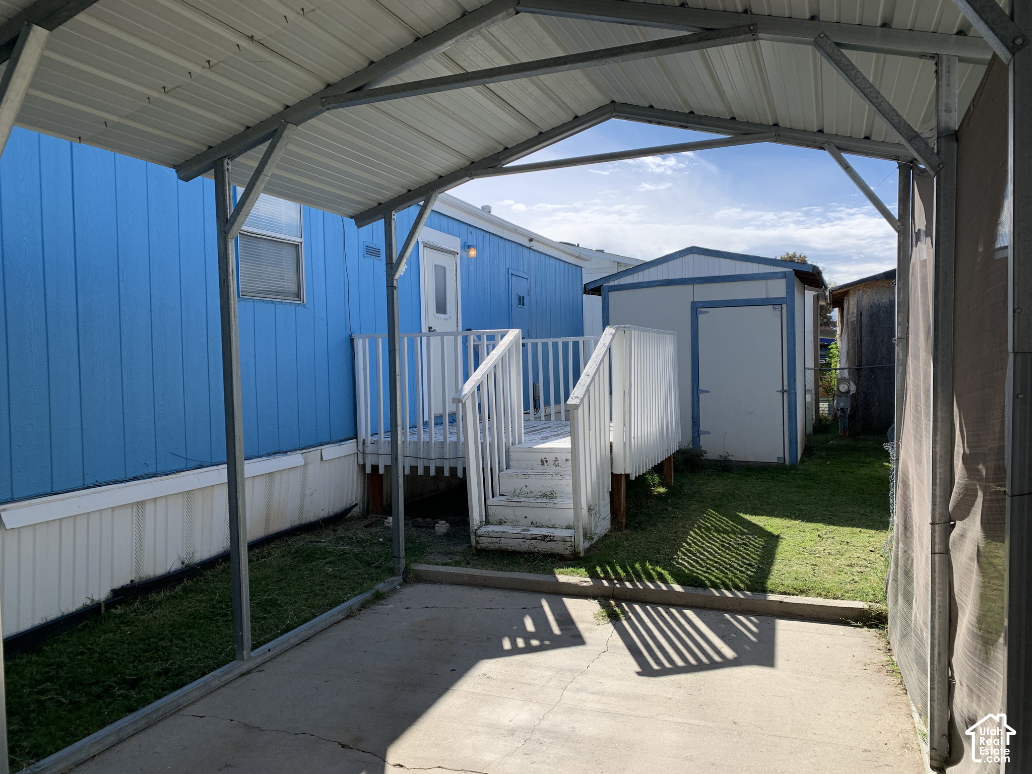 main property photo 14