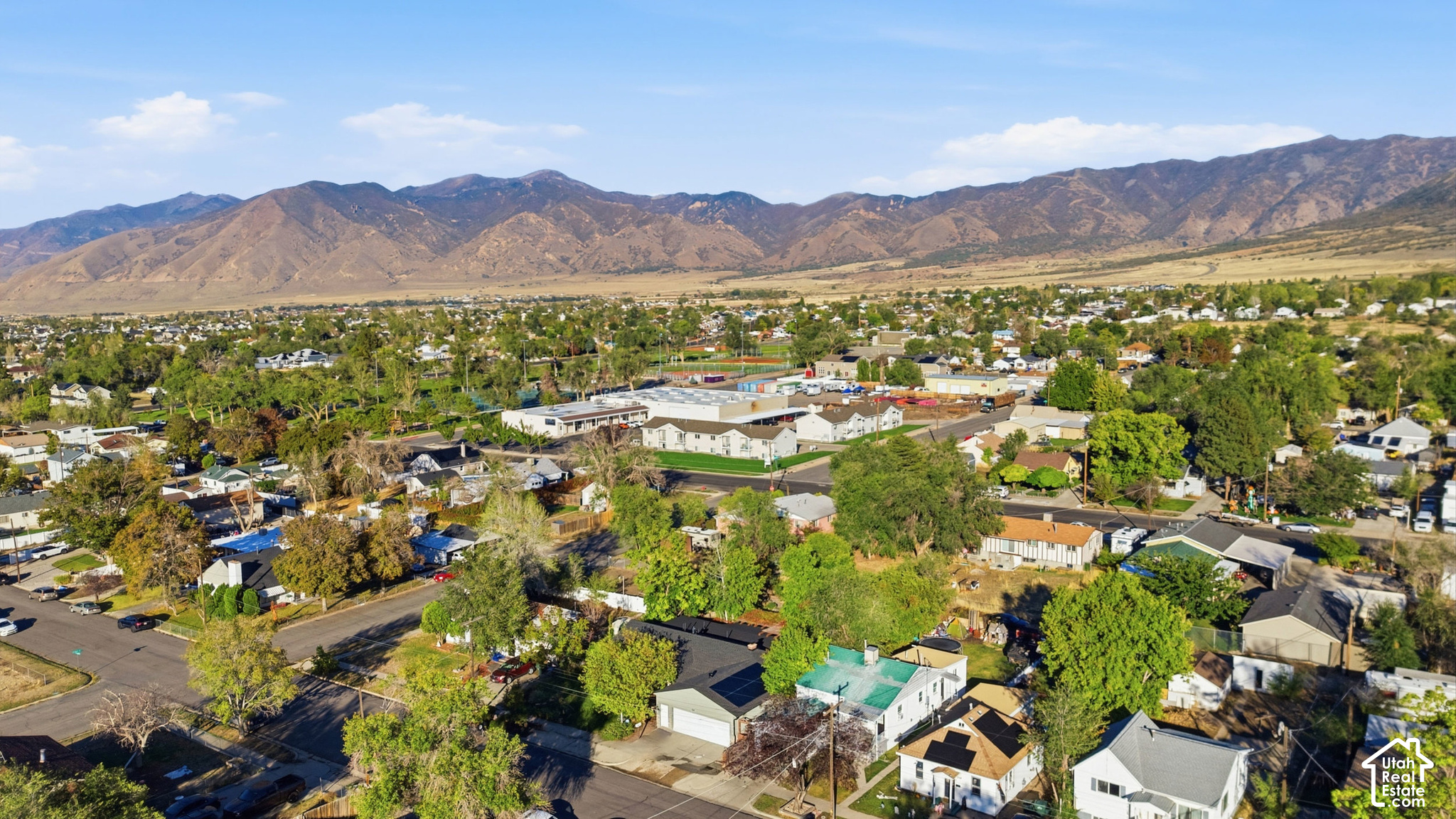 main property photo 25
