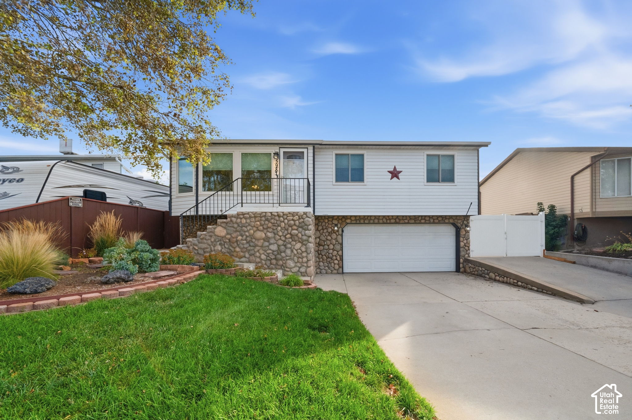 main property photo 0
